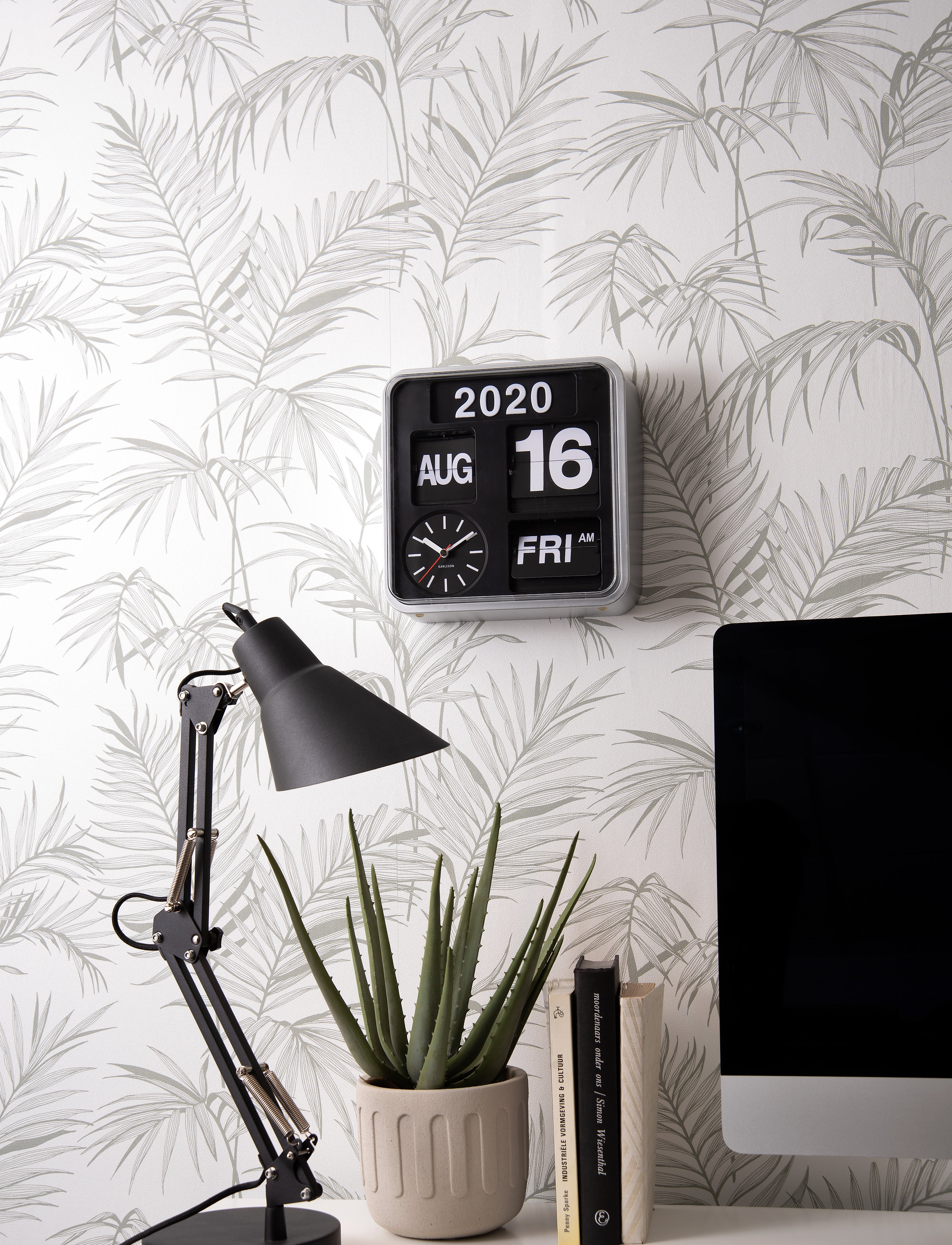 KARLSSON Wall Clock Big Flip, 43X43X16 cm, Black, Ure > Vægure, Unisex
