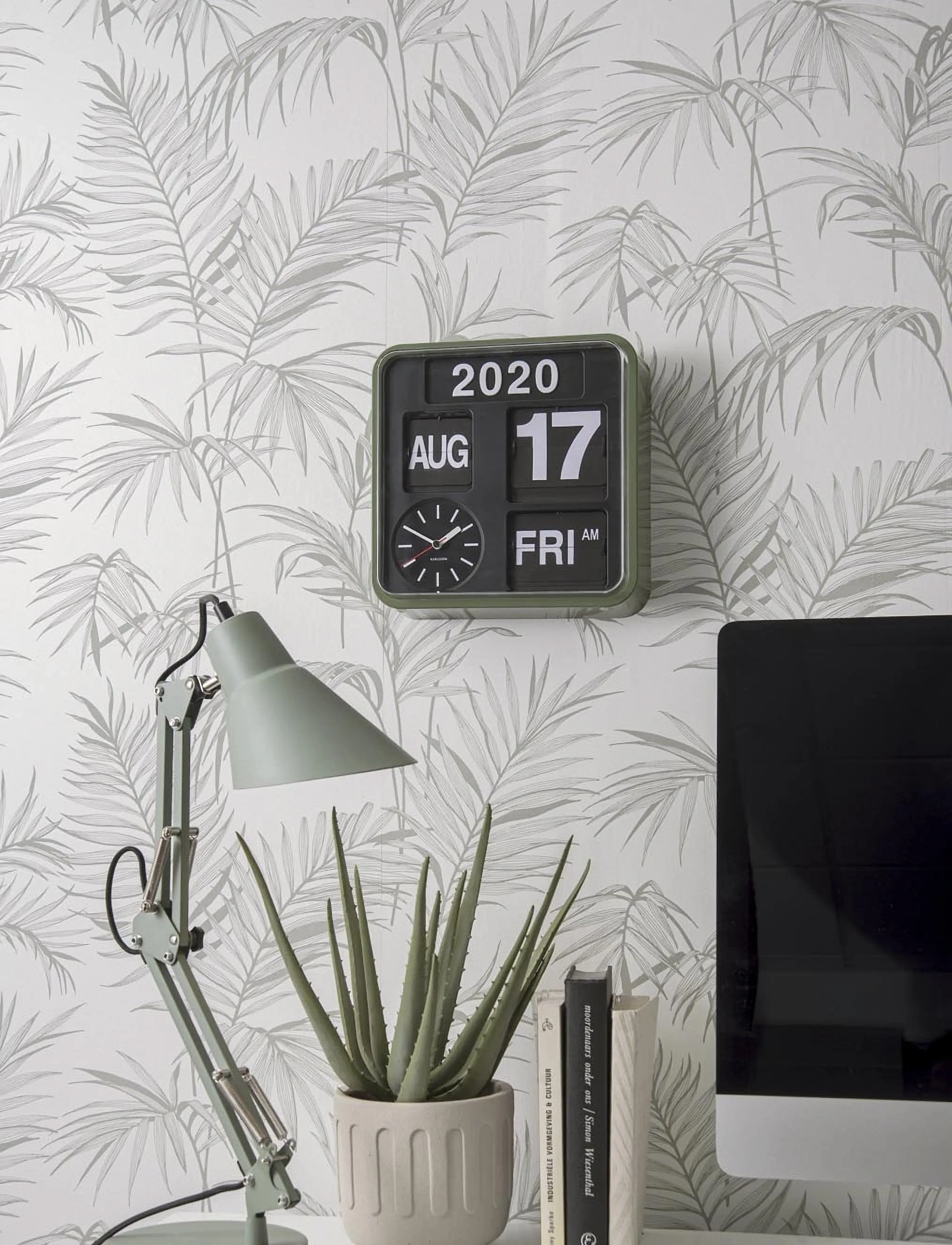 KARLSSON Wall Clock Mini Flip, 24X24X10 cm, Watches, Grün - Clocks, Homeware