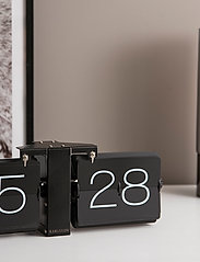 KARLSSON - Flip clock No Case - bordklokker - black - 9