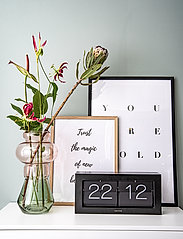 KARLSSON - Wall / Table clock Boxed Flip - uz kamīna un galda noliekami pulksteņi - black - 2