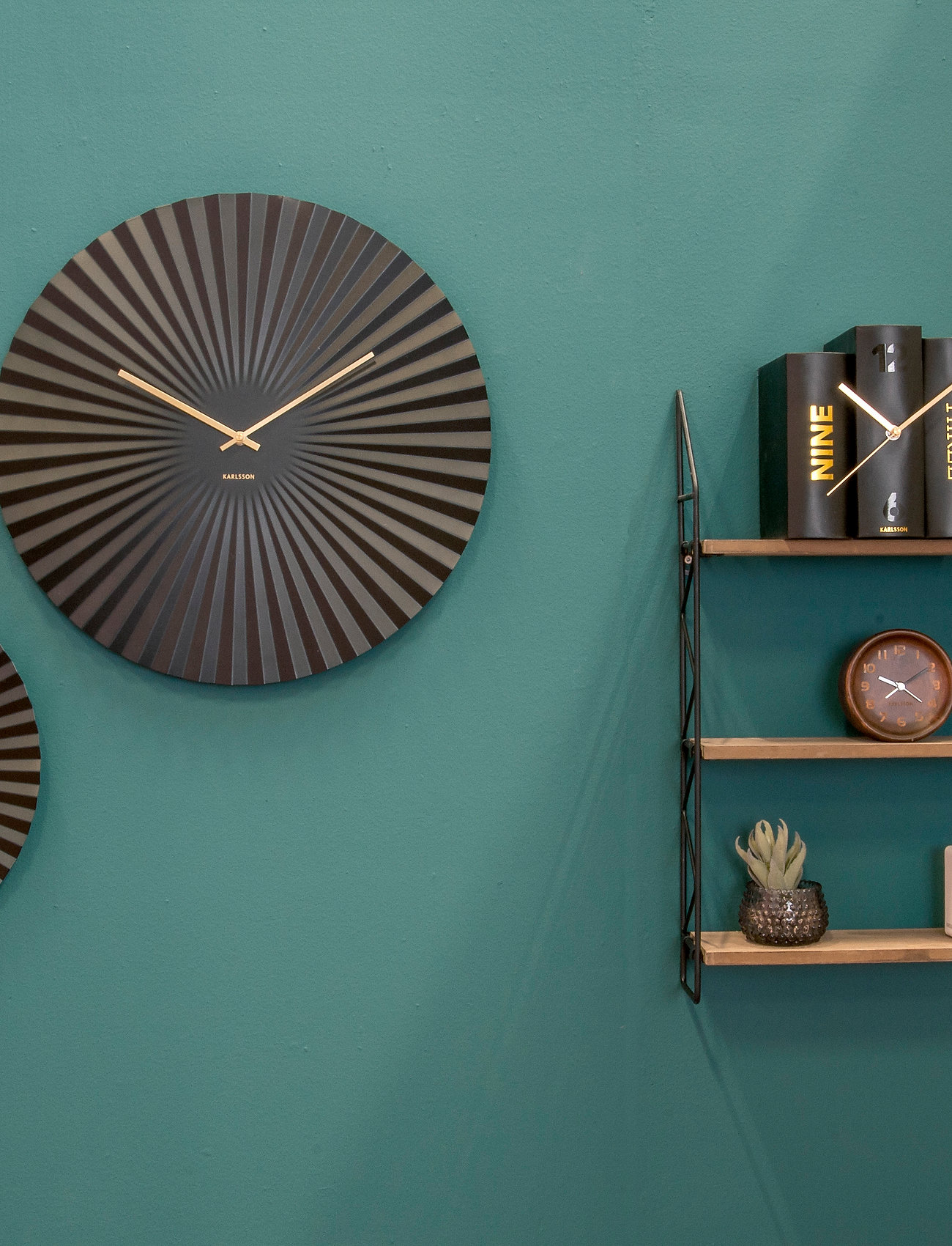 KARLSSON Wall Clock Sensu, Ø40 cm, Watches, Schwarz - Clocks, Homeware