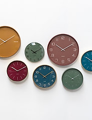 KARLSSON - Wall clock Hue - sieniniai laikrodžiai - caramel brown - 3