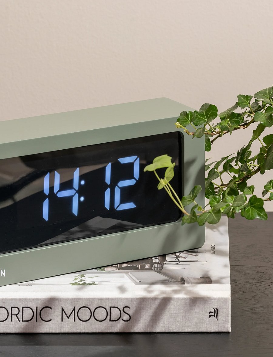 KARLSSON - Alarm clock Boxed LED jungle green - Äratuskellad - jungle green - 0