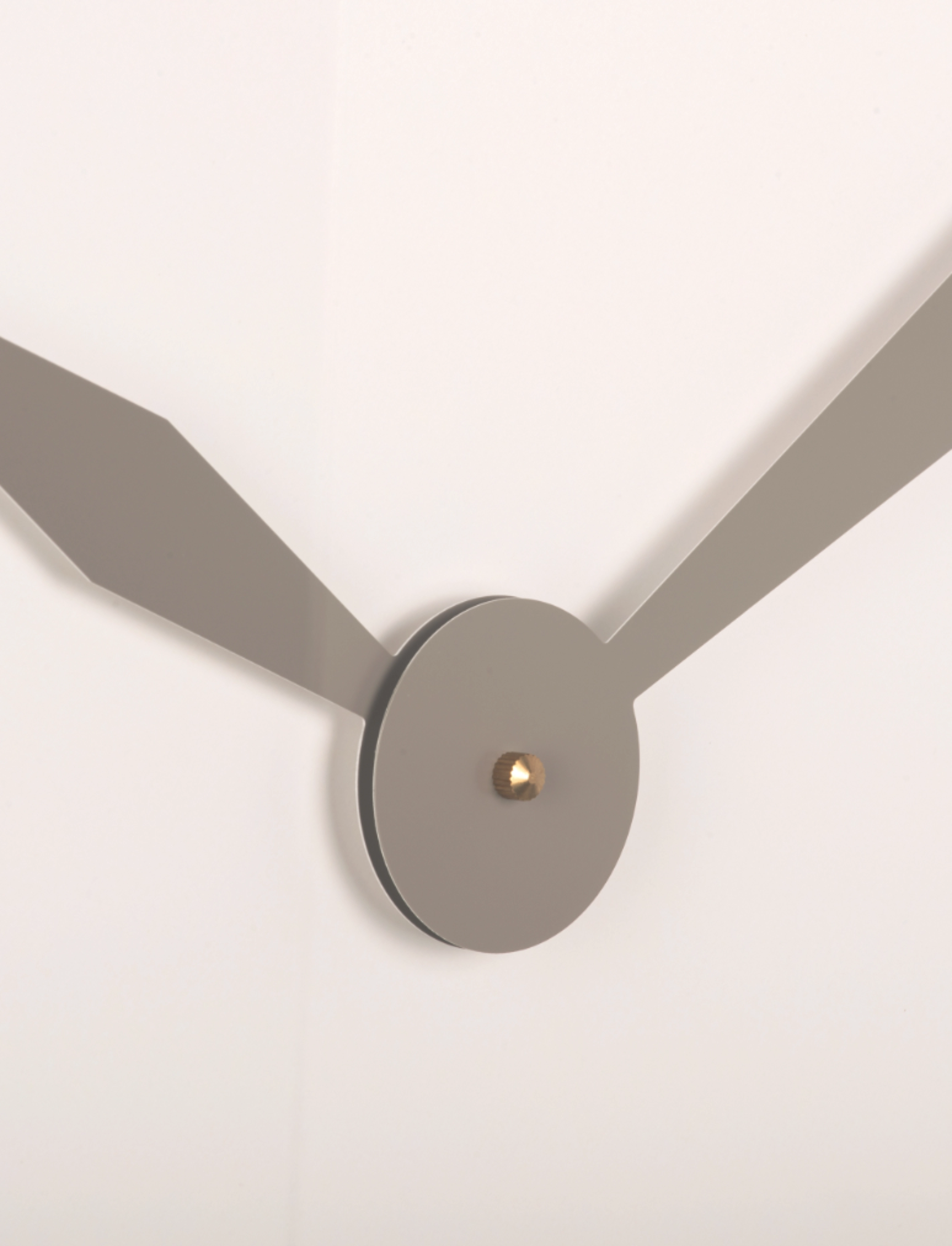 KARLSSON - Wall clock Albatross iron black - väggklockor - black - 3