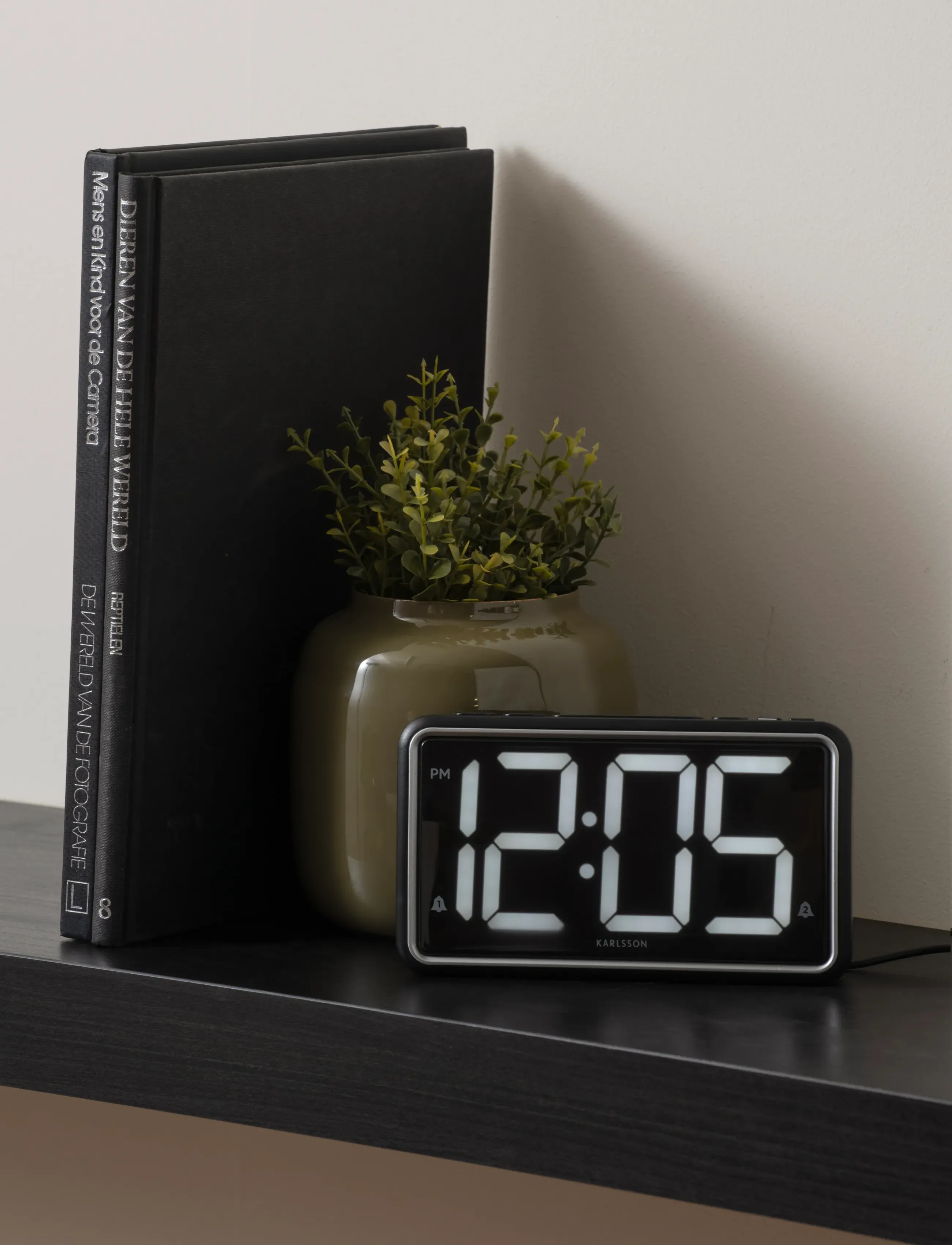 KARLSSON Alarm Clock New Retro Black, H 9 cm, Watches, Schwarz - Clocks, Homeware
