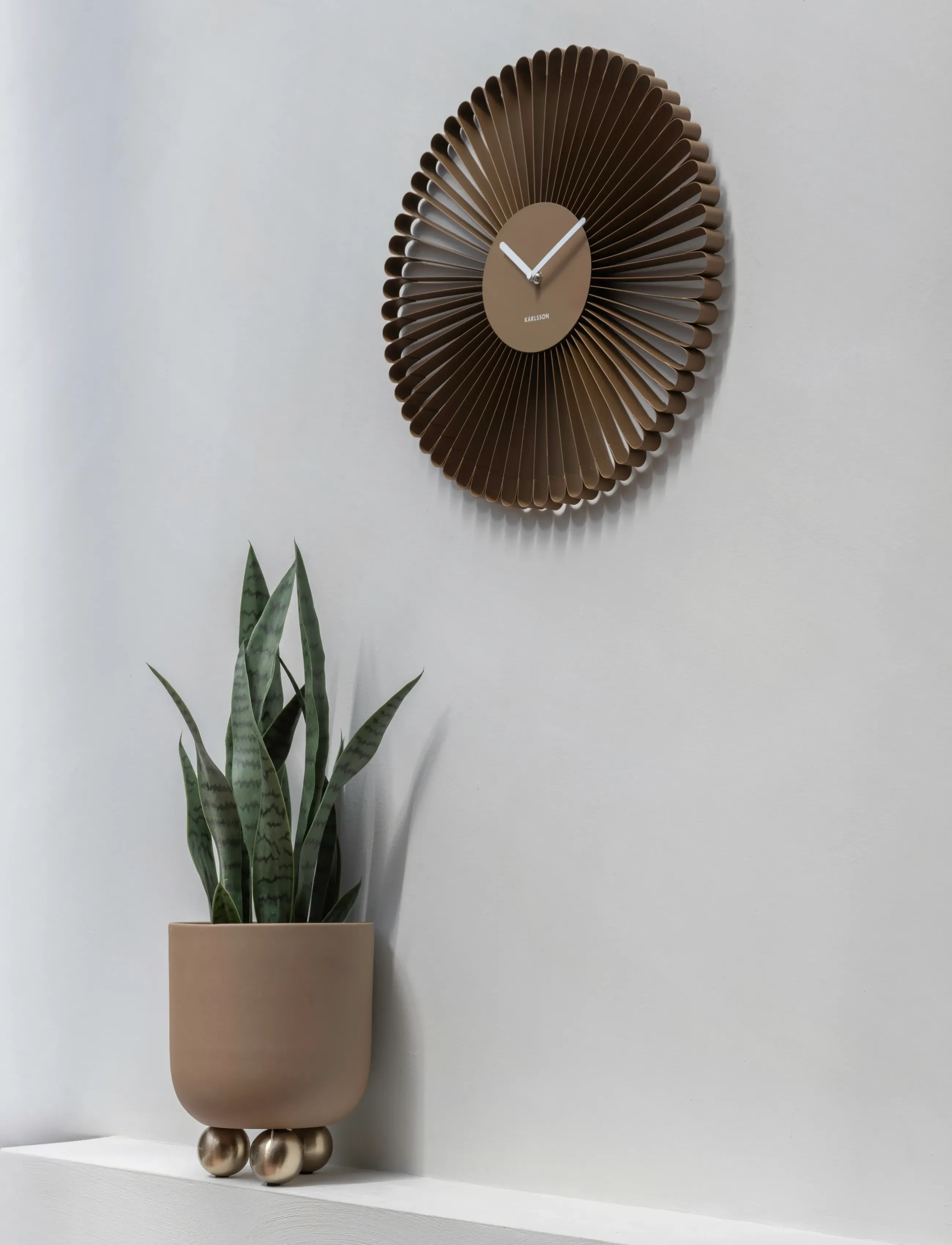 KARLSSON Wall Clock Cascara Mocha Brown, Ø 50 cm, Watches, Braun - Clocks, Homeware