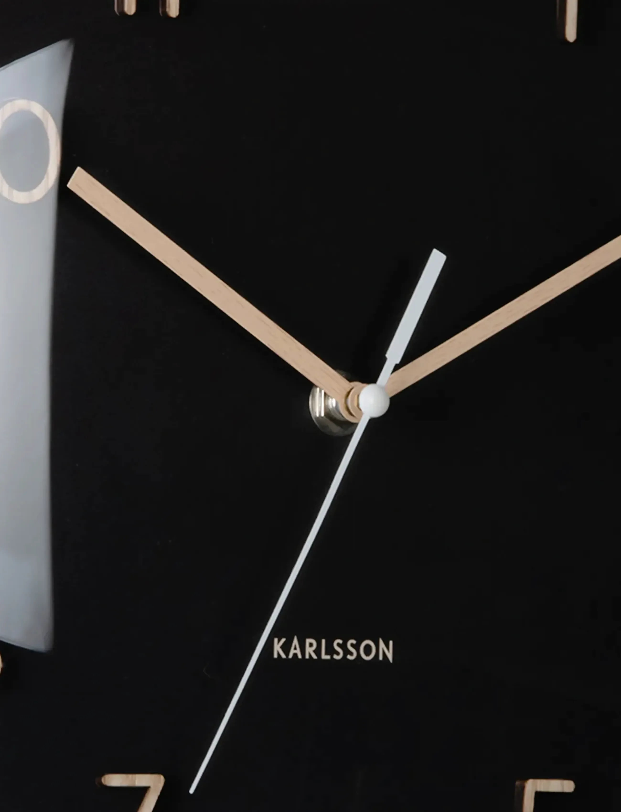 KARLSSON - WALL CLOCK ESENCIA DOME BLACK - vægure - black - 3
