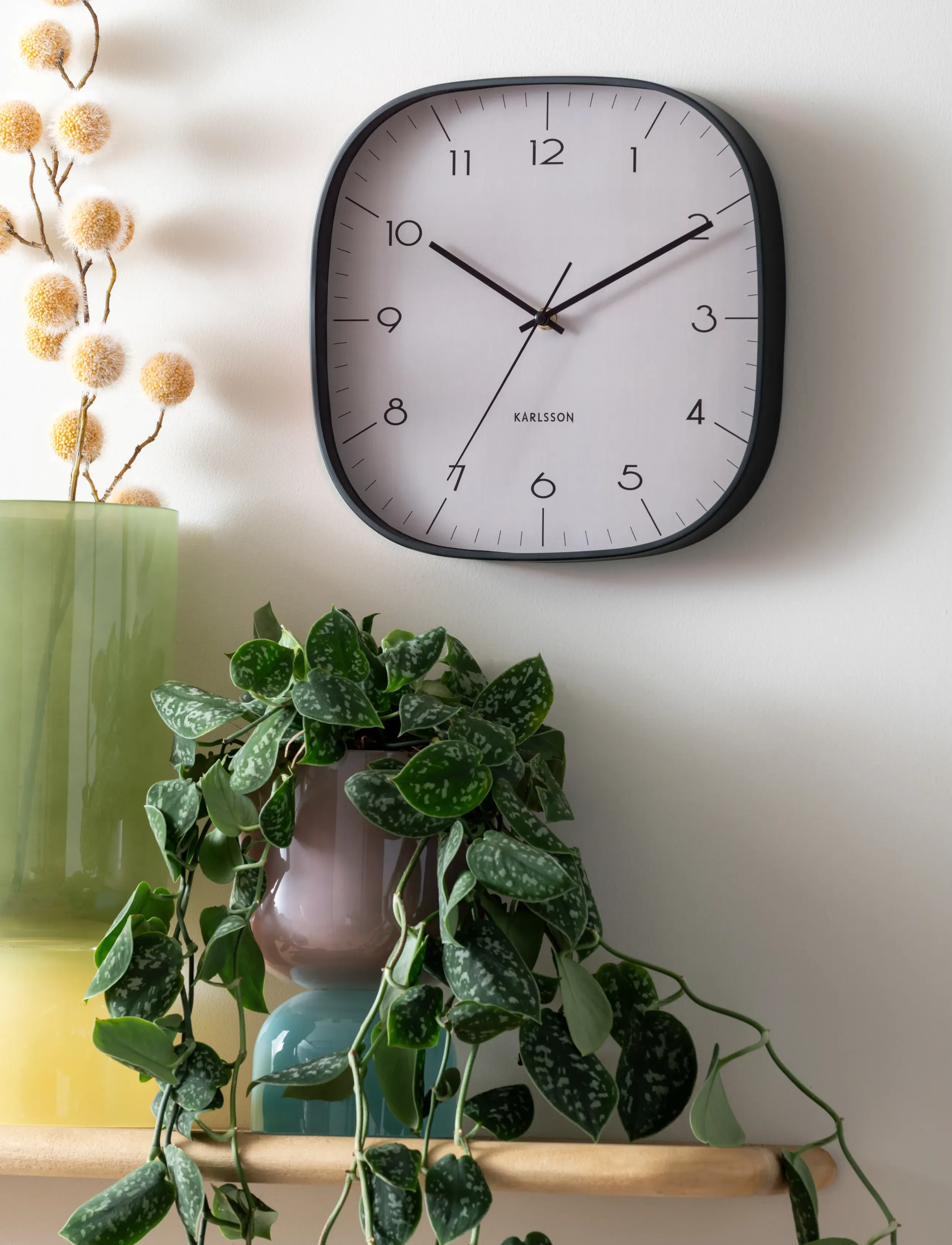 KARLSSON Wall Clock Grato Cuadrado Warm Grey W. Black, H 29 cm, Watches, Schwarz - Clocks, Homeware