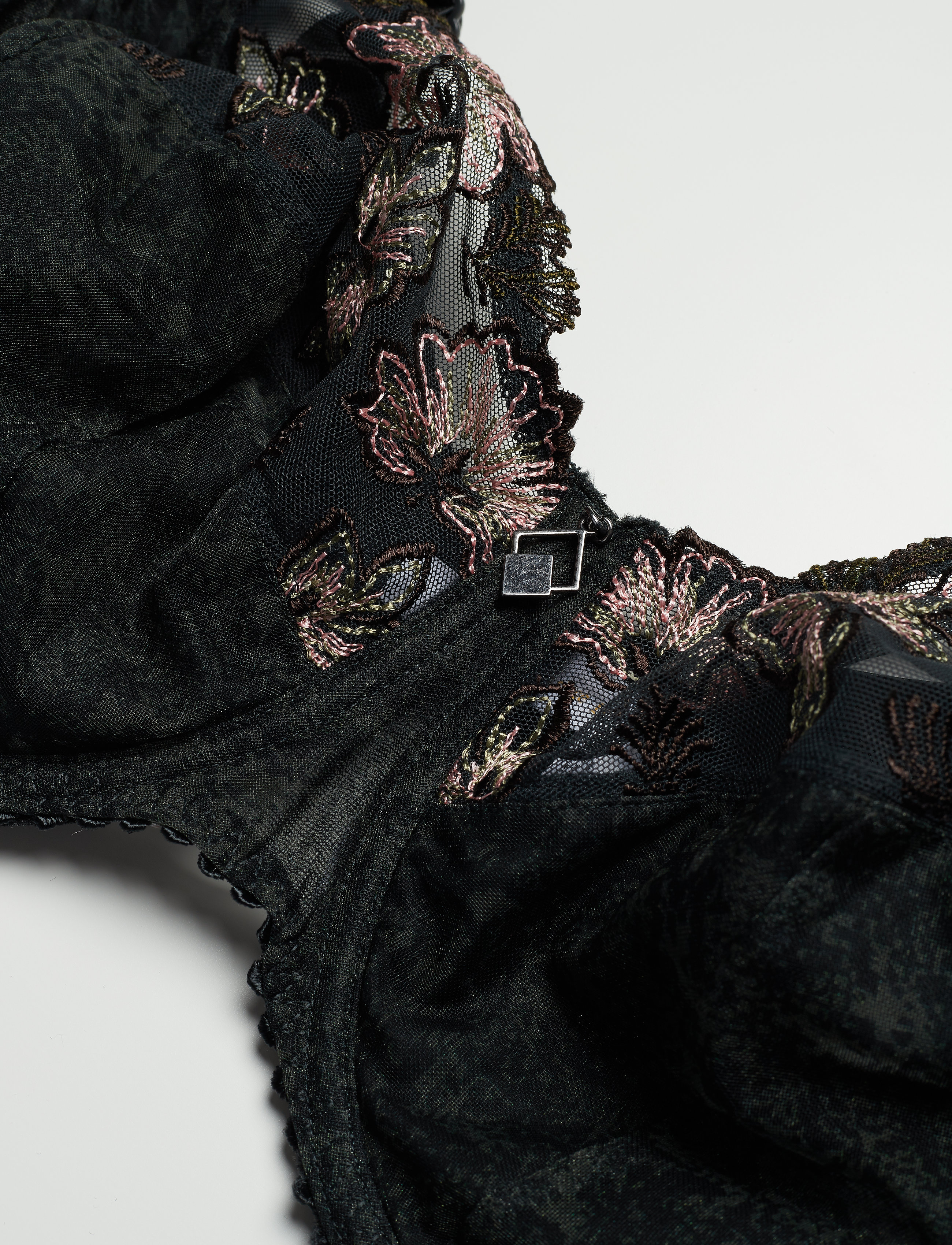 Primadonna - WILD_FLOWER - ngr - 2