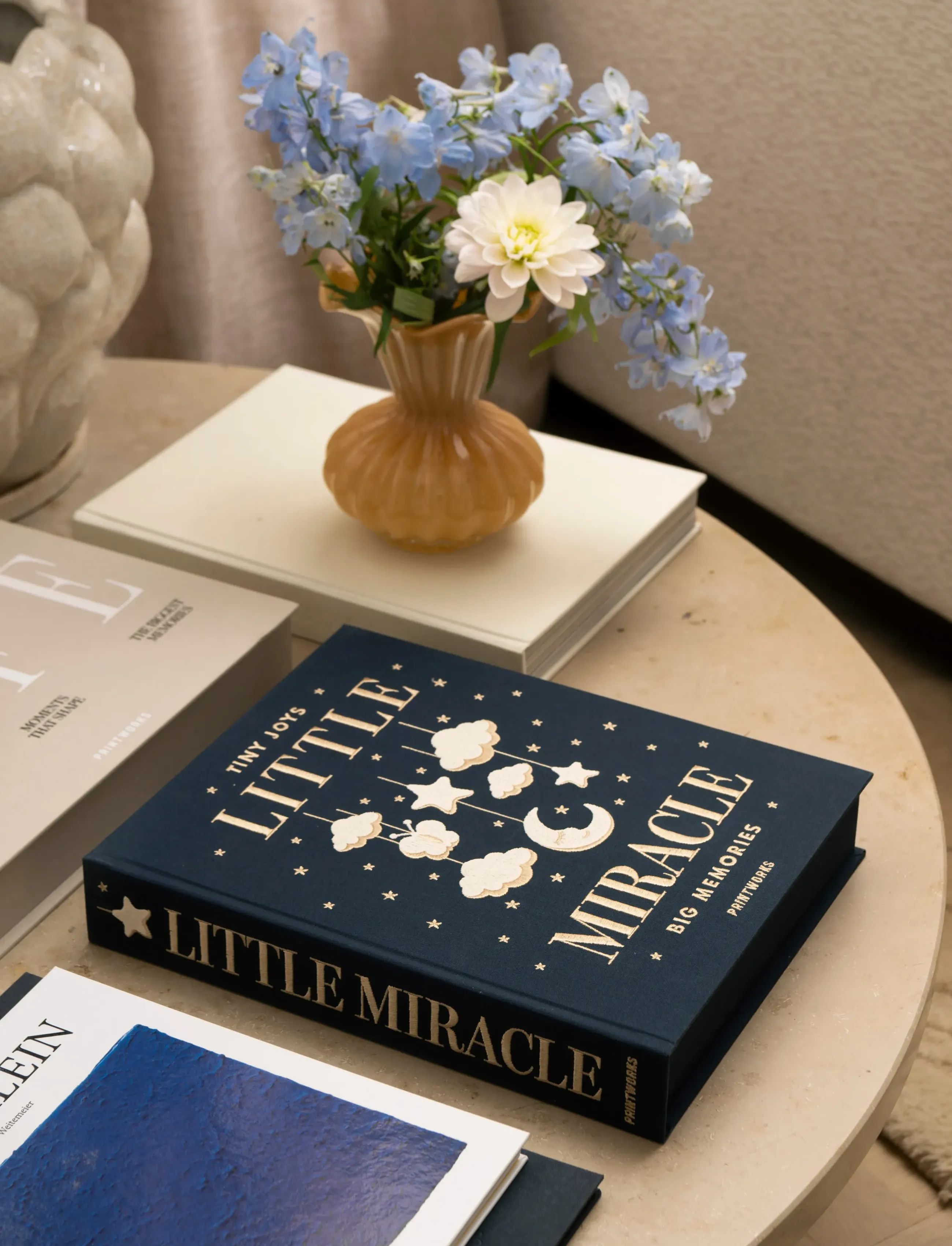 PRINTWORKS Embroidered Photo Album Little Miracle, One Size, Decoration, Marineblau - Albums, Homeware