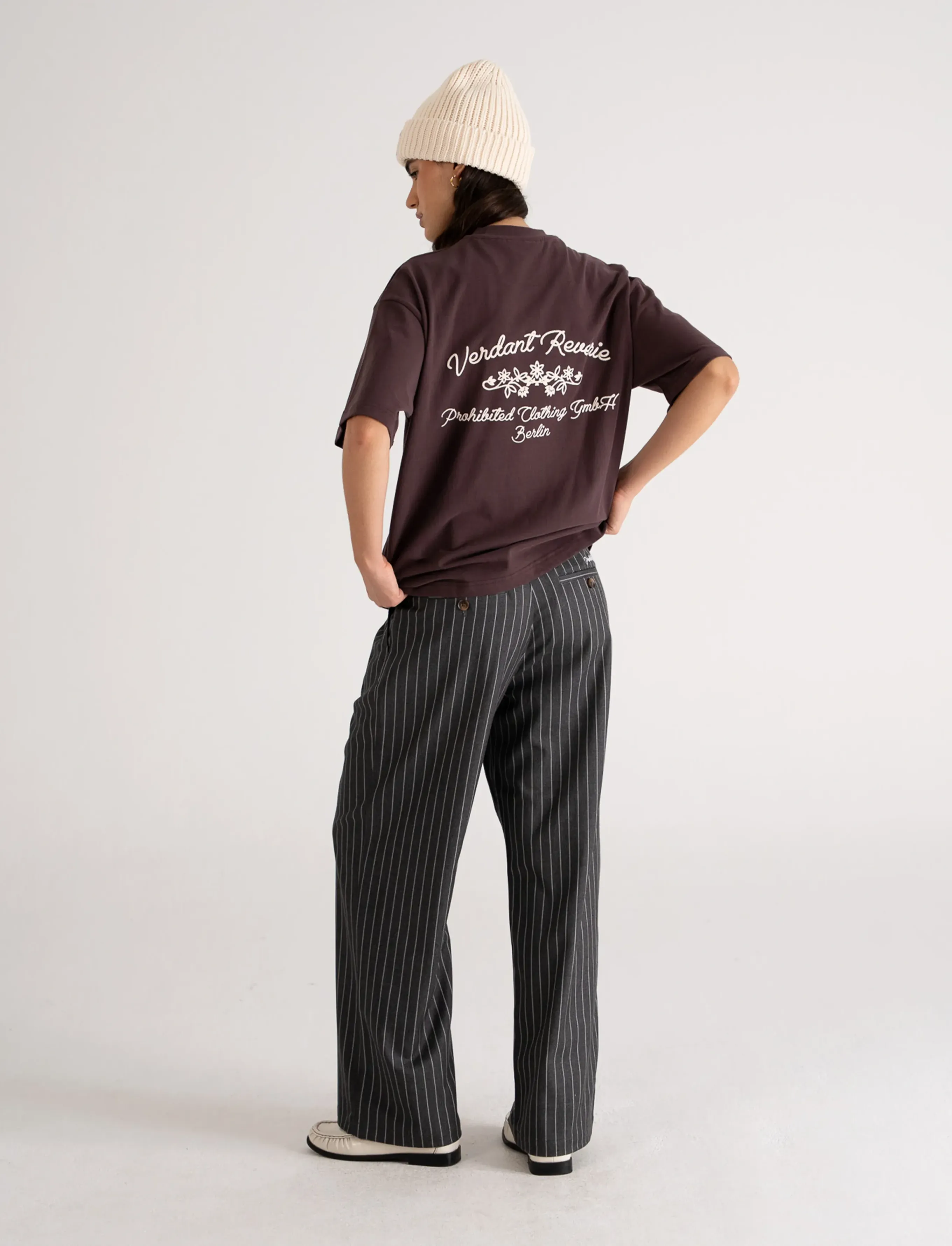 Prohibited - Verdant Reverie Tee - lyhythihaiset - brown - 5