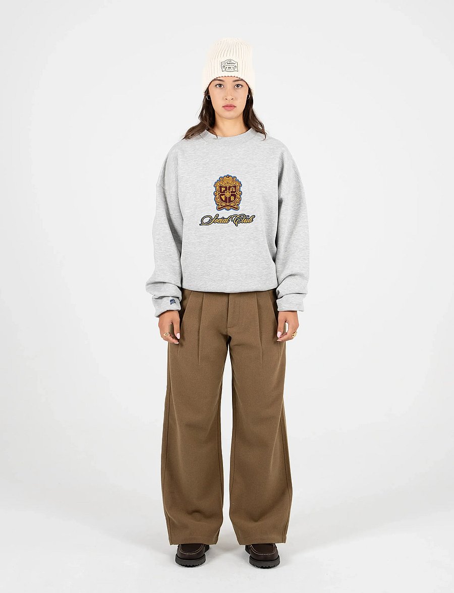 Prohibited - Emblem Patch Crew Neck - sweatshirts - grey melange - 3
