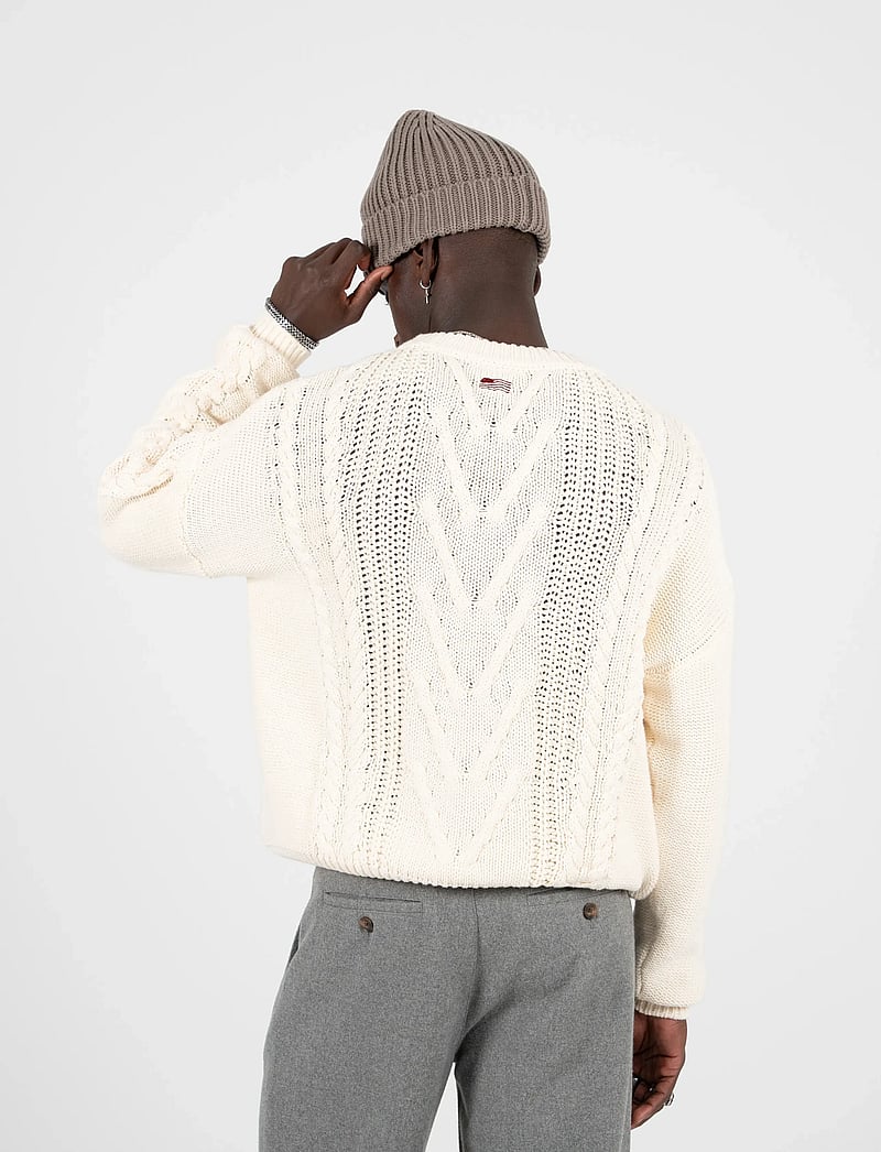 Prohibited - Sunday Cable Knit Sweater - Ümmarguse kaelusega kudumid - cream - 0