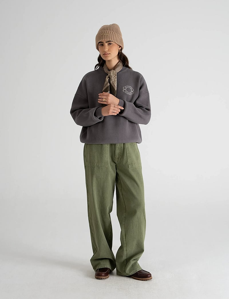 Prohibited - Legacy Knit Sweater - rundhalsad - stone - 3