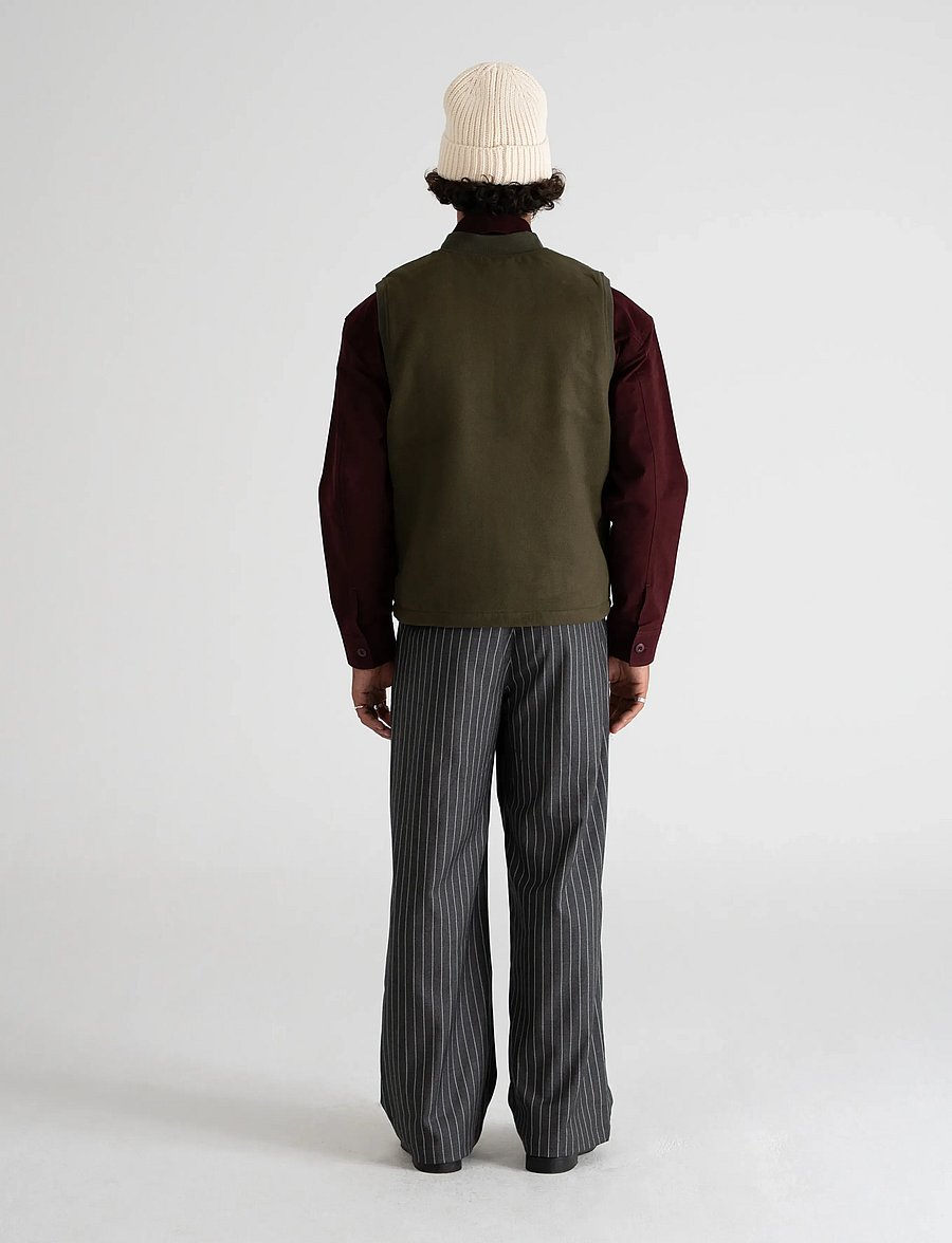 Prohibited - Scout Fleece Vest - lette jakker - green - 4