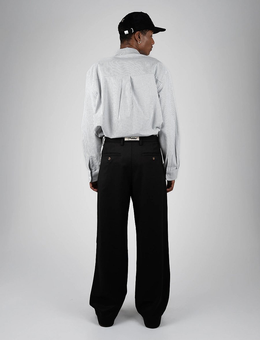 Prohibited - Heritage Pleated Pants - vabaajapüksid - black - 4