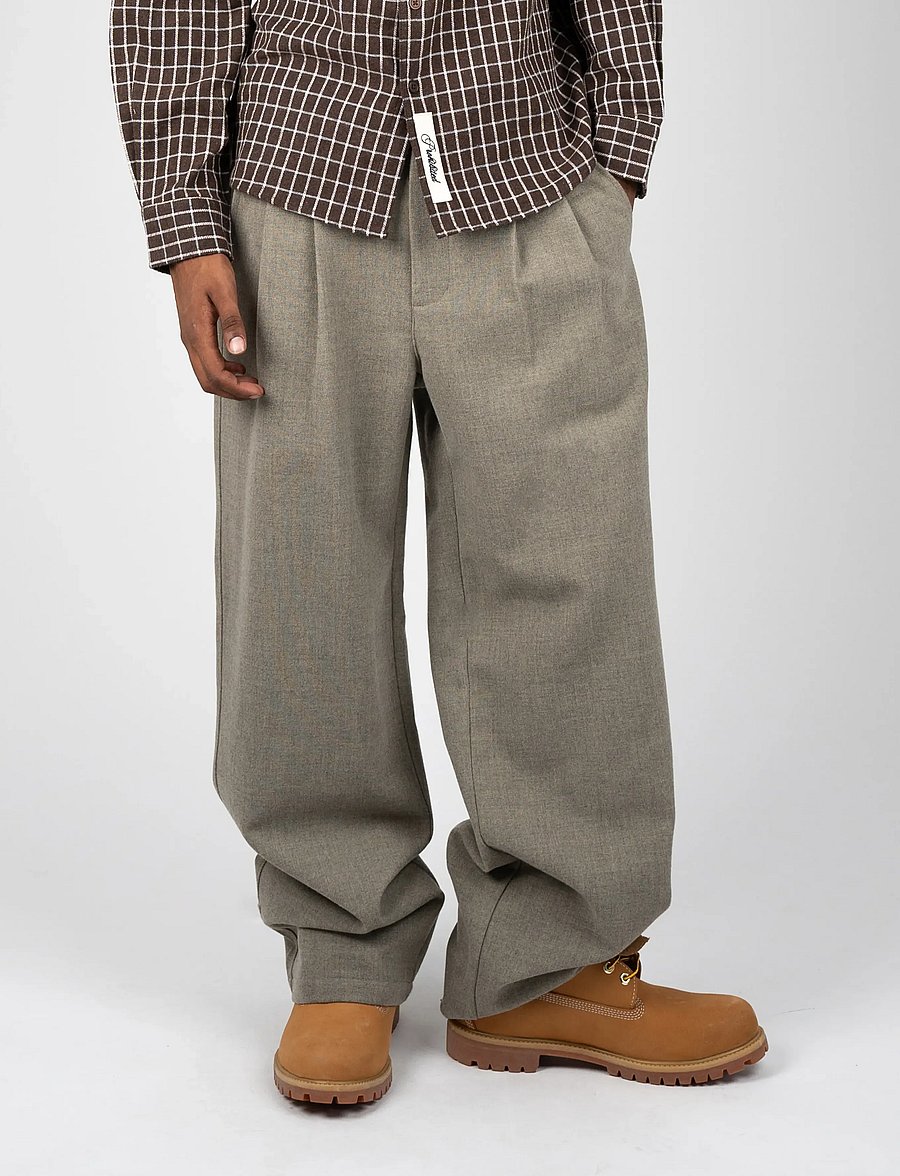 Prohibited - Revival Pleated Pants - freizeithosen - light grey - 0