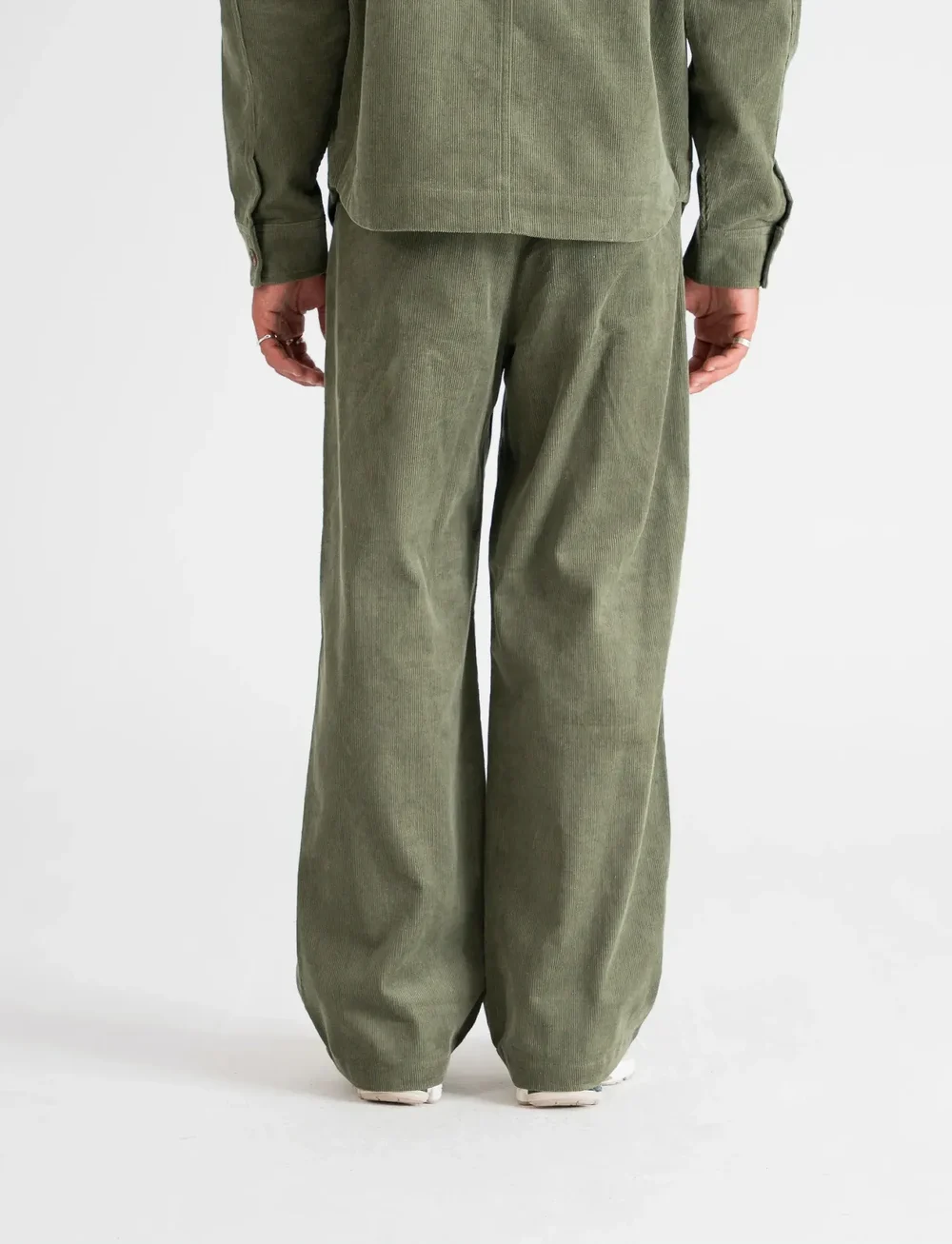 Prohibited - Ranger Corduroy Pants - loose jeans - green - 4