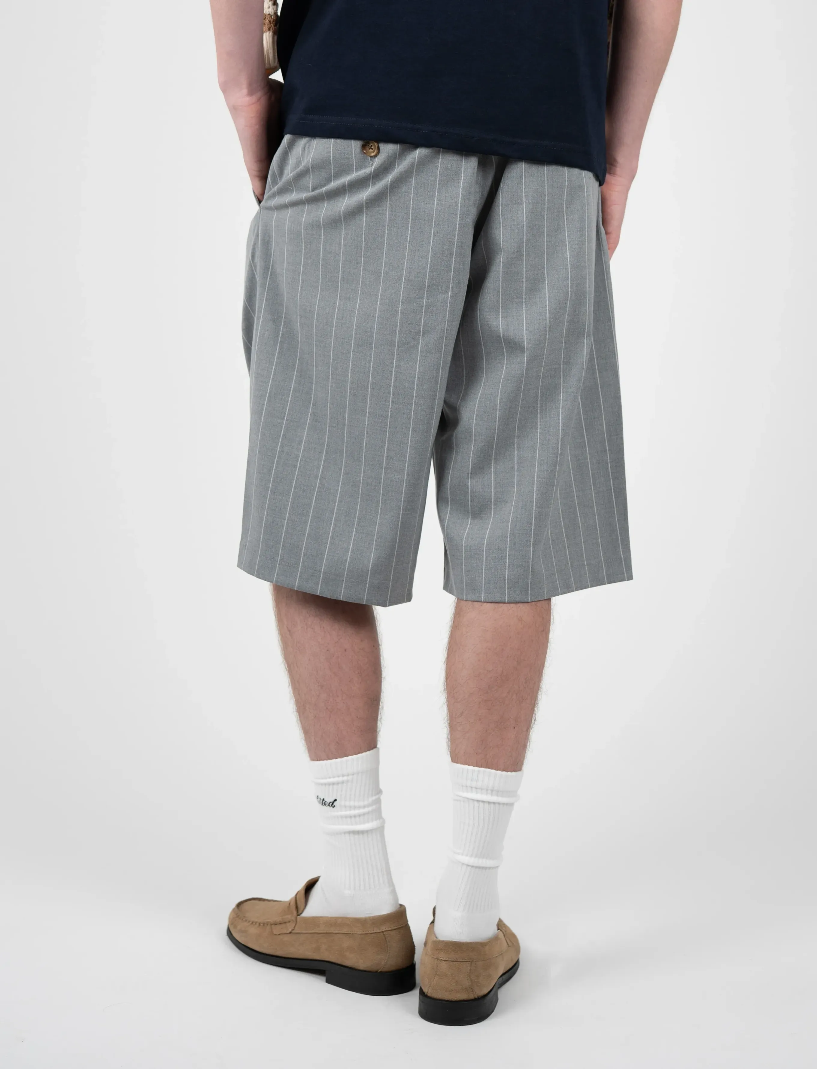 Prohibited - Newport Pleated Shorts - chinos shorts - grey - 4