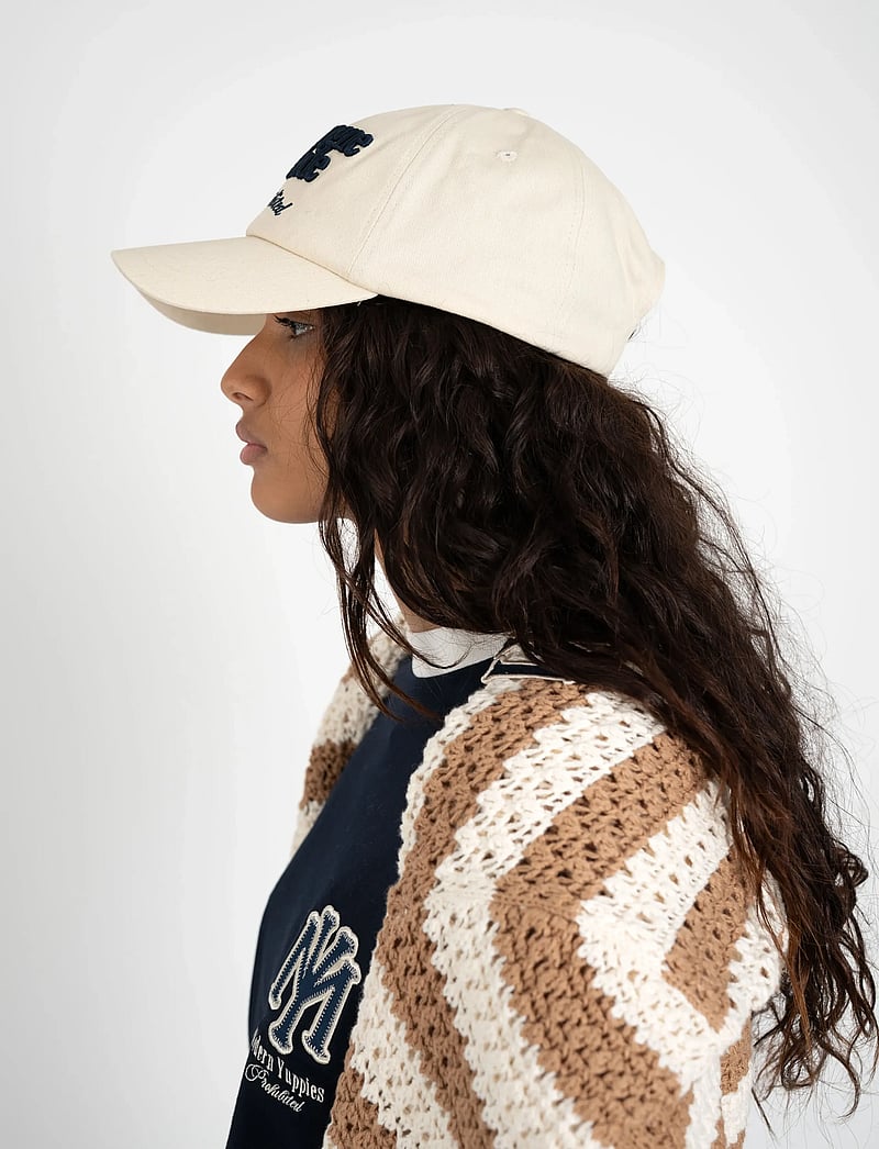 Prohibited - Sporting Goods Cap - kappen - cream - 5