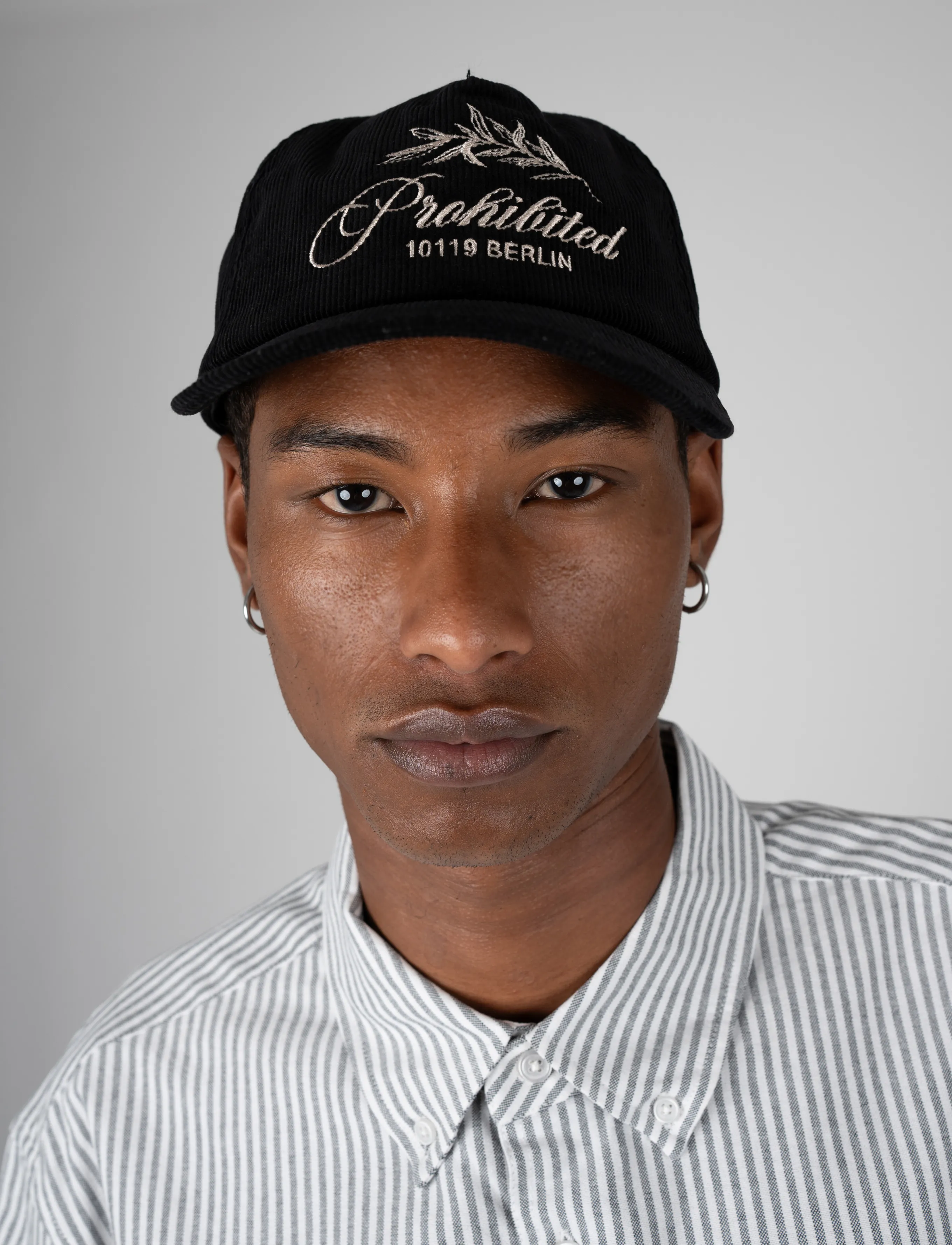 Prohibited Leaf Corduroy Cap - Accessoires - BLACK / black