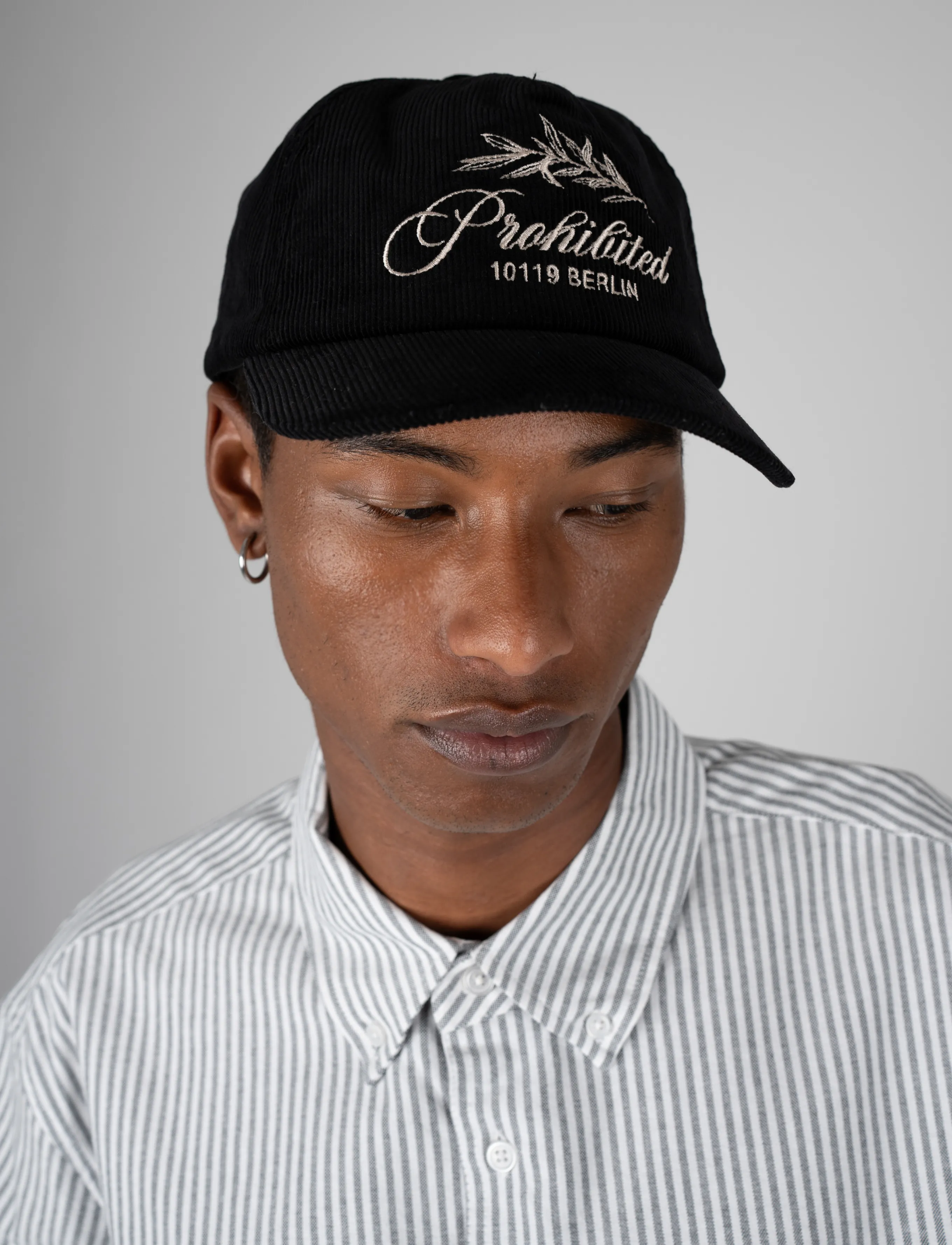 Prohibited - Leaf Corduroy Cap - schirmmützen - black - 3