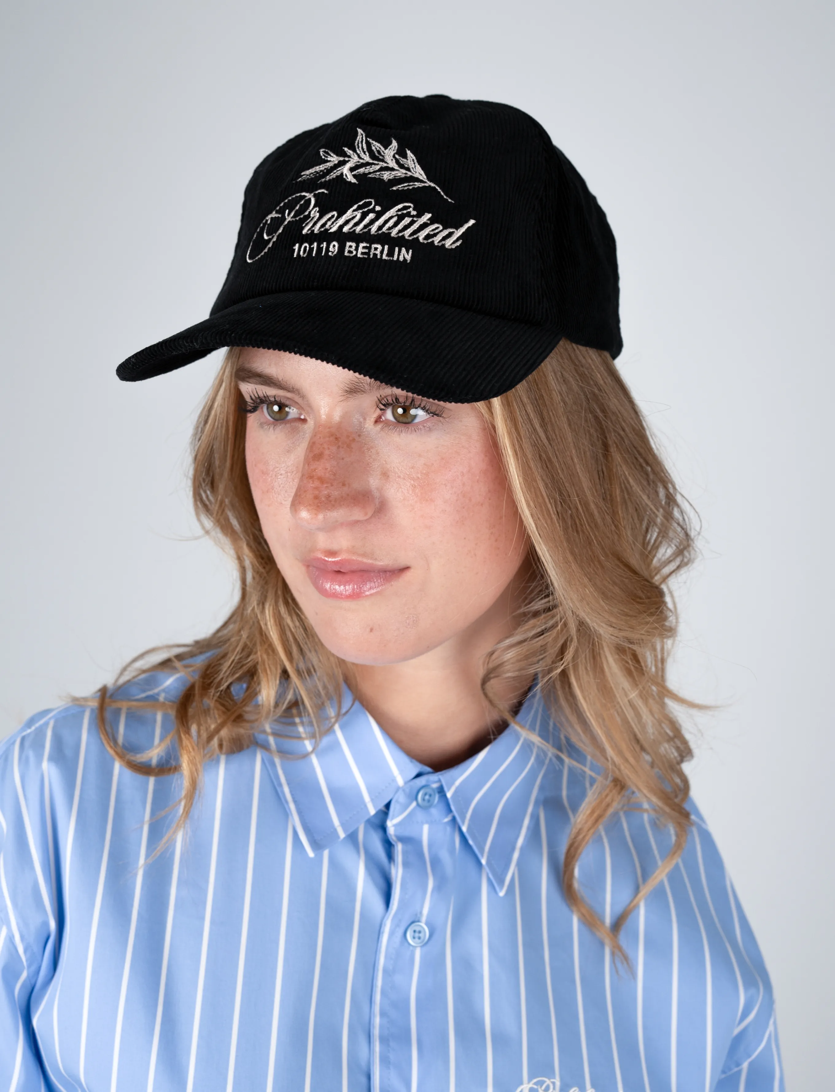 Prohibited - Leaf Corduroy Cap - schirmmützen - black - 4