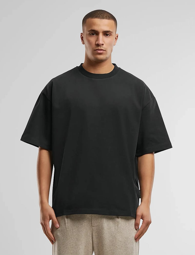 Prohibited - Oversized Tee - kortærmede t-shirts - black - 3