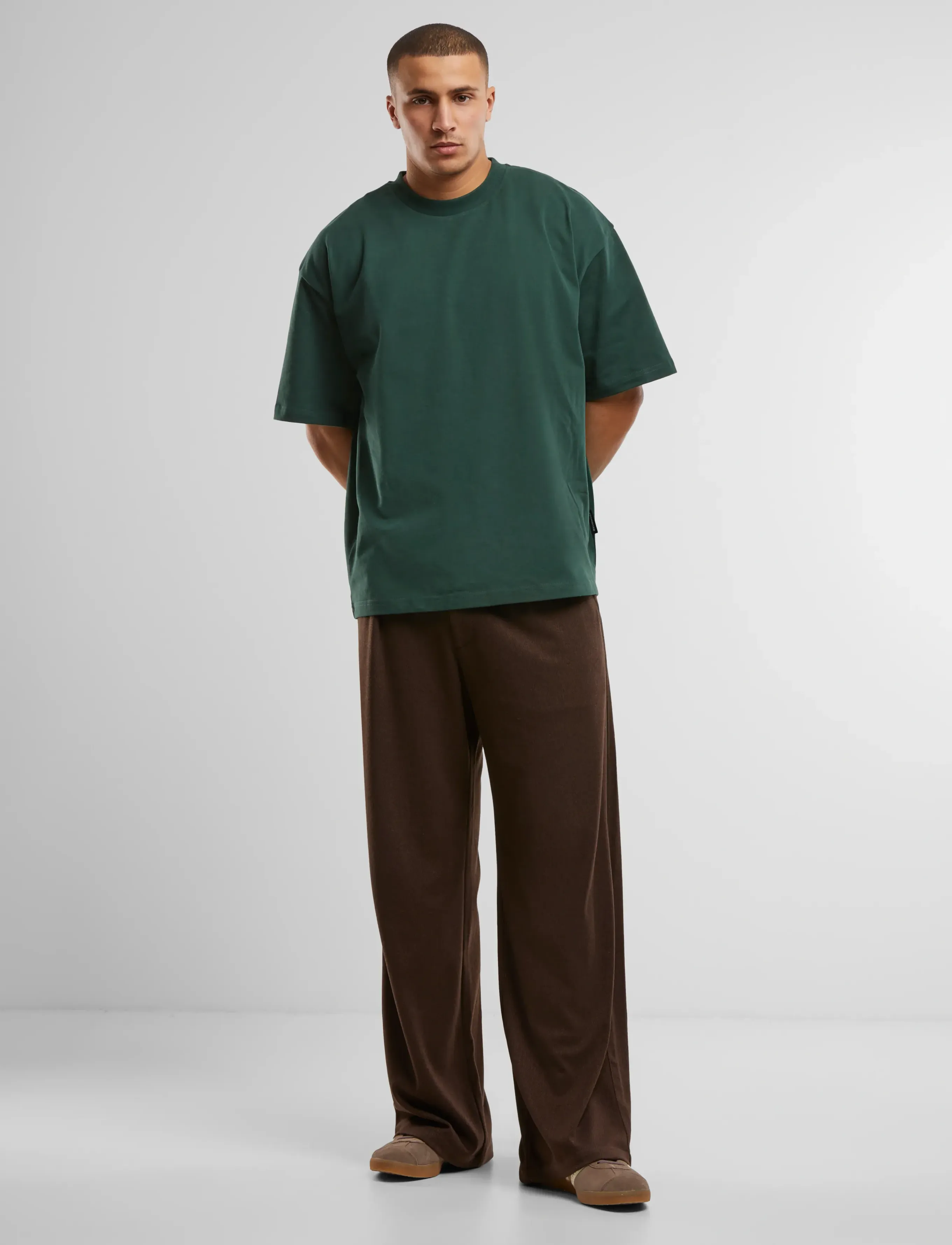 Prohibited - Oversized Tee - lyhythihaiset - british racing green - 4
