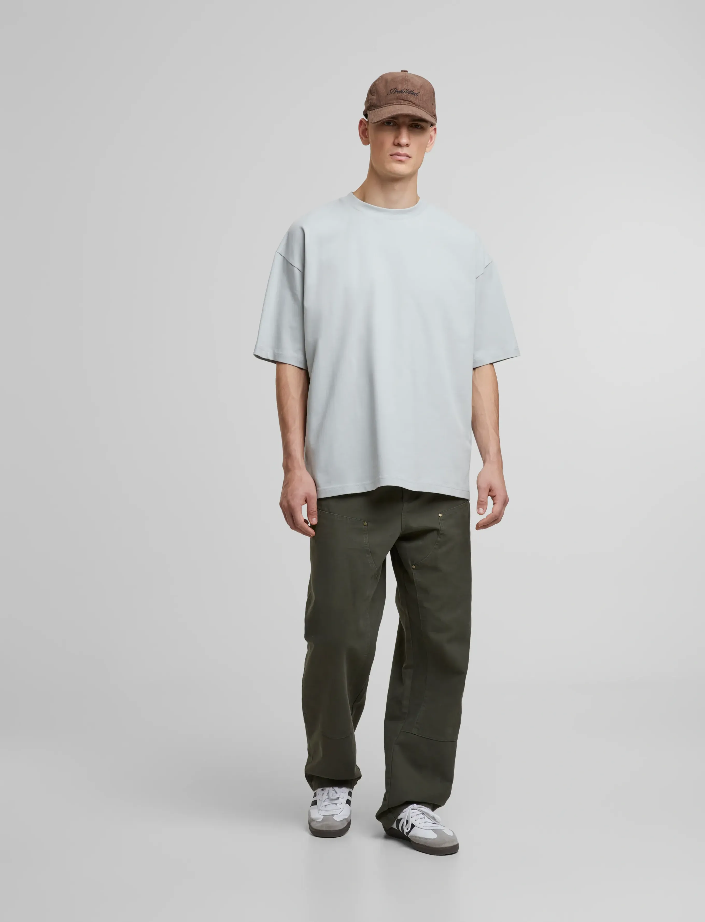 Prohibited - Oversized Tee - krótki rękaw - light grey - 4