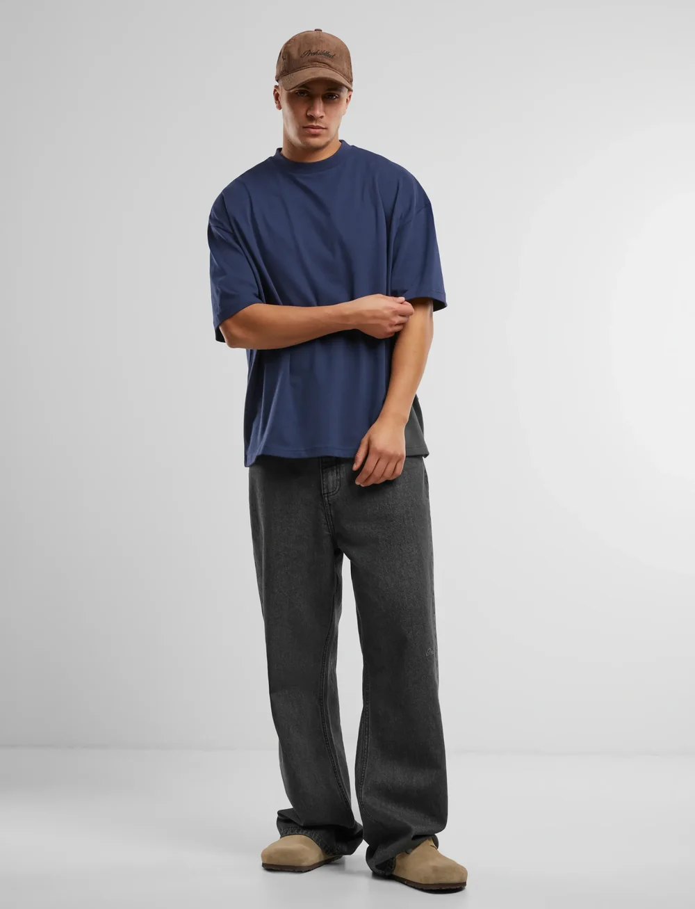 Prohibited - Oversized Tee - short-sleeved t-shirts - navy - 4