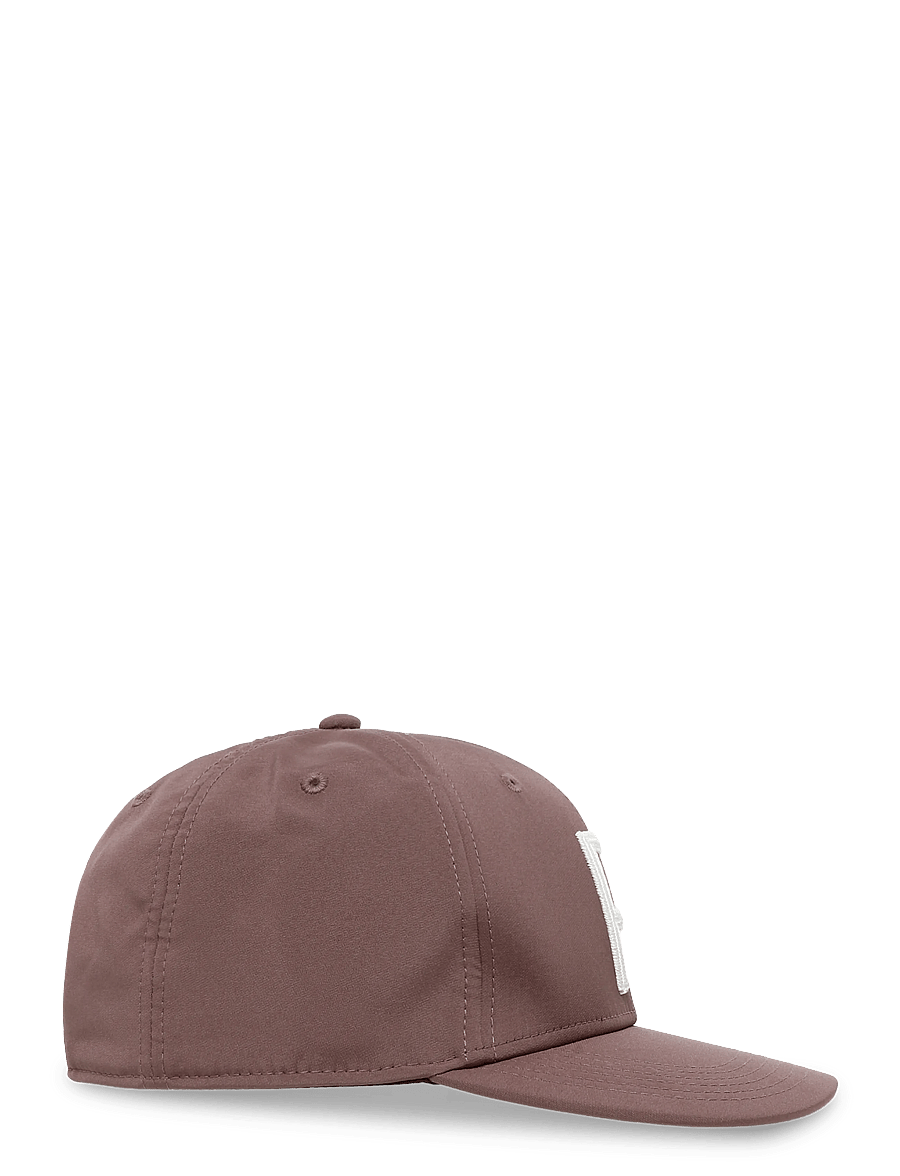 PUMA Golf - Heritage P Tech Cap - kasketter - rich cocoa-warm white - 0