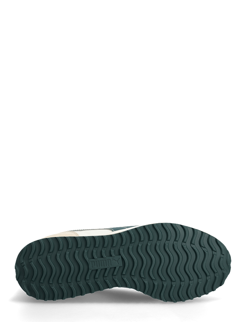 PUMA Golf - PUMA Helsinki G - låga sneakers - frosted ivory-green terrain-light straw - 4