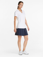 PUMA Golf - PWRSHAPE Solid Skirt - skirts - navy blazer - 5