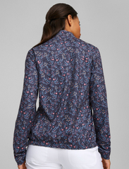 PUMA Golf - W Micro Floral Cloudspun 1/4 Zip - t-shirt & tops - navy blazer-loveable - 3