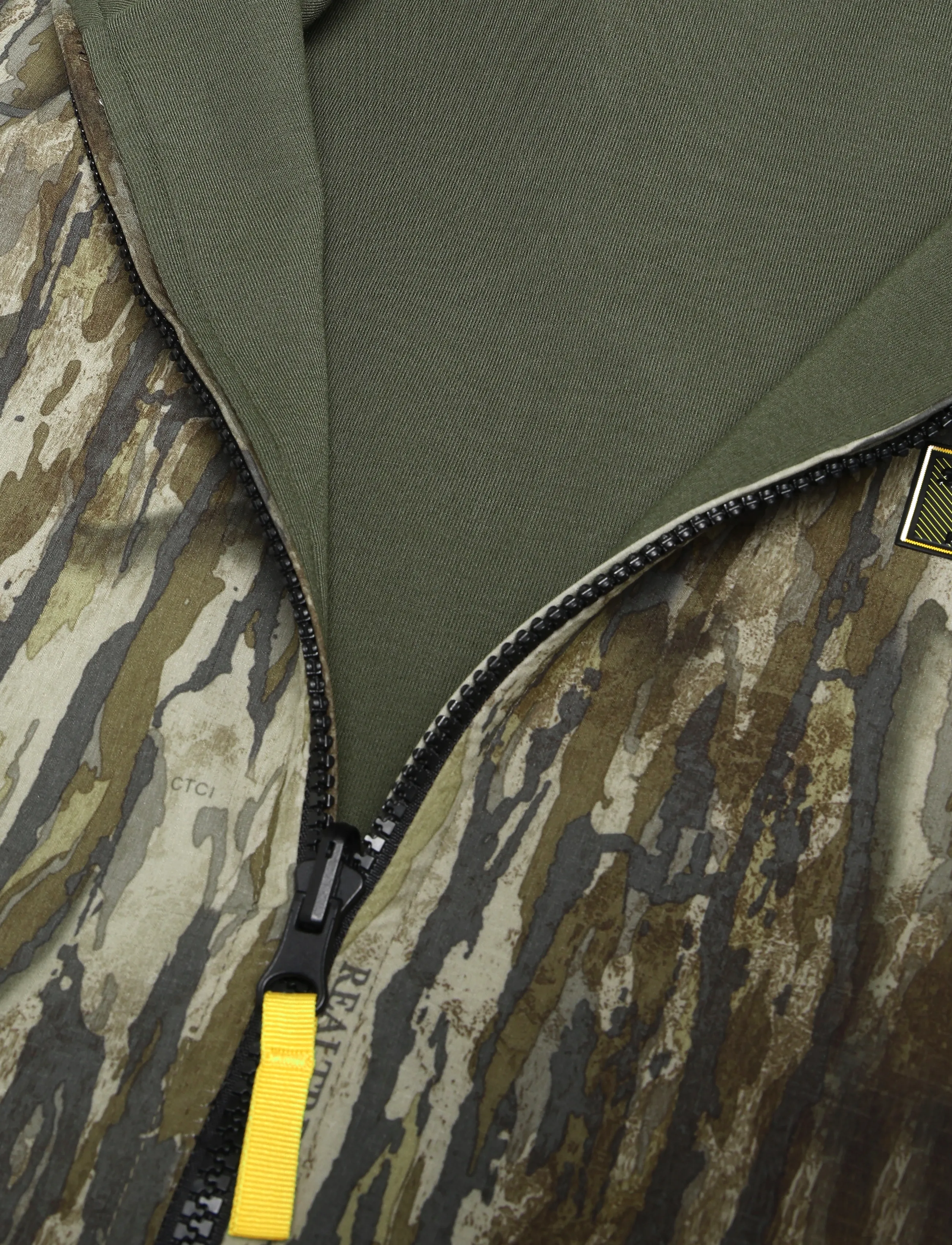 PUMA Golf - PUMA X REALTREE Fleece Vest - dusty olive - 2