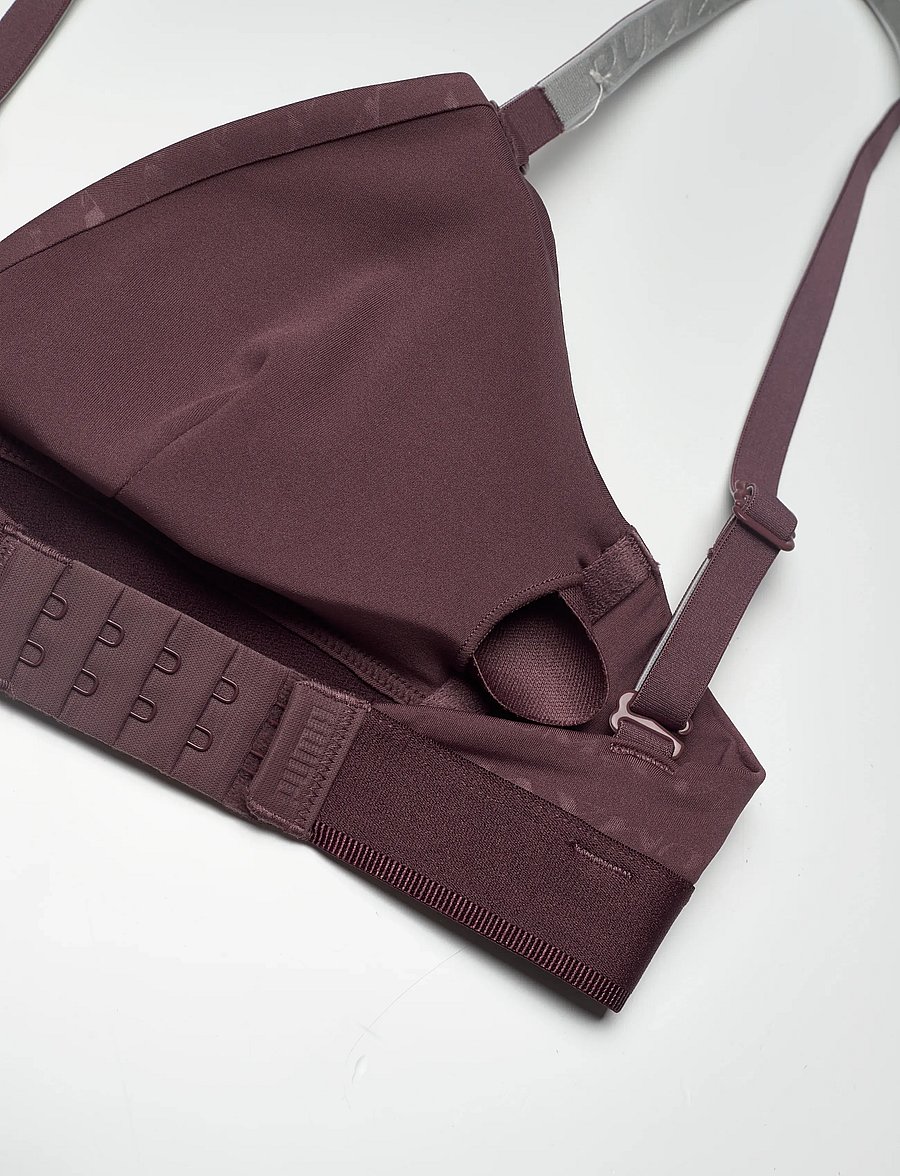PUMA - PUMA WOMEN EMBOSSED LOGO TRIANGLE TOP 1P - rich cocoa - 4