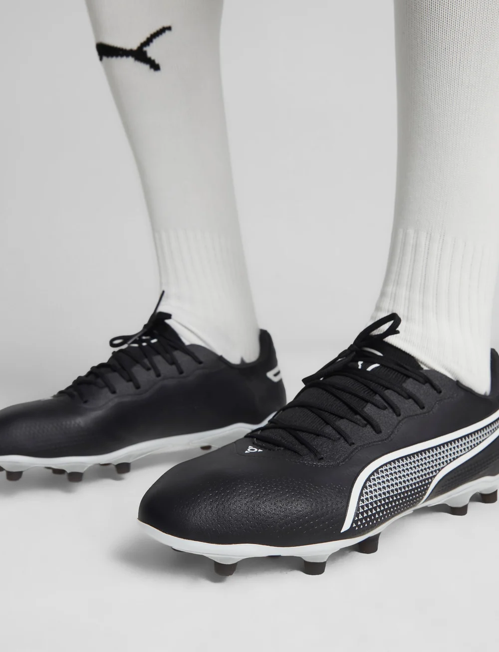 PUMA - KING PRO FG/AG - fotbollsskor - puma black-puma white - 0