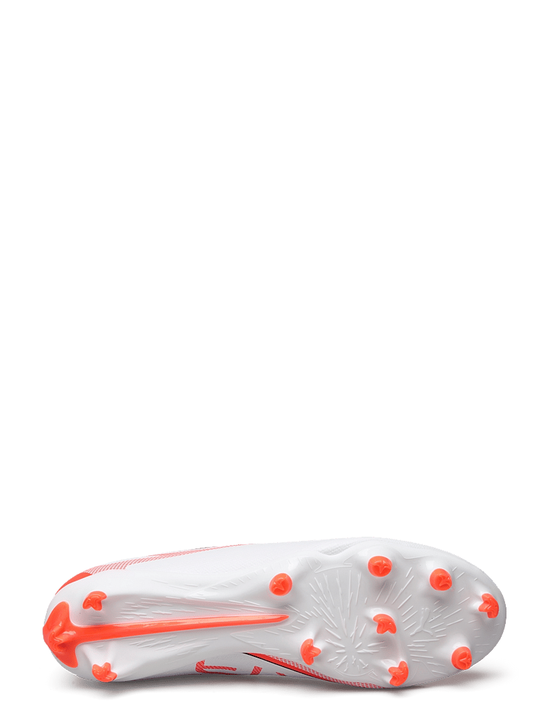 PUMA - ULTRA 5 PLAY FG/AG - fotbollsskor - puma white-puma black-glowing red - 3