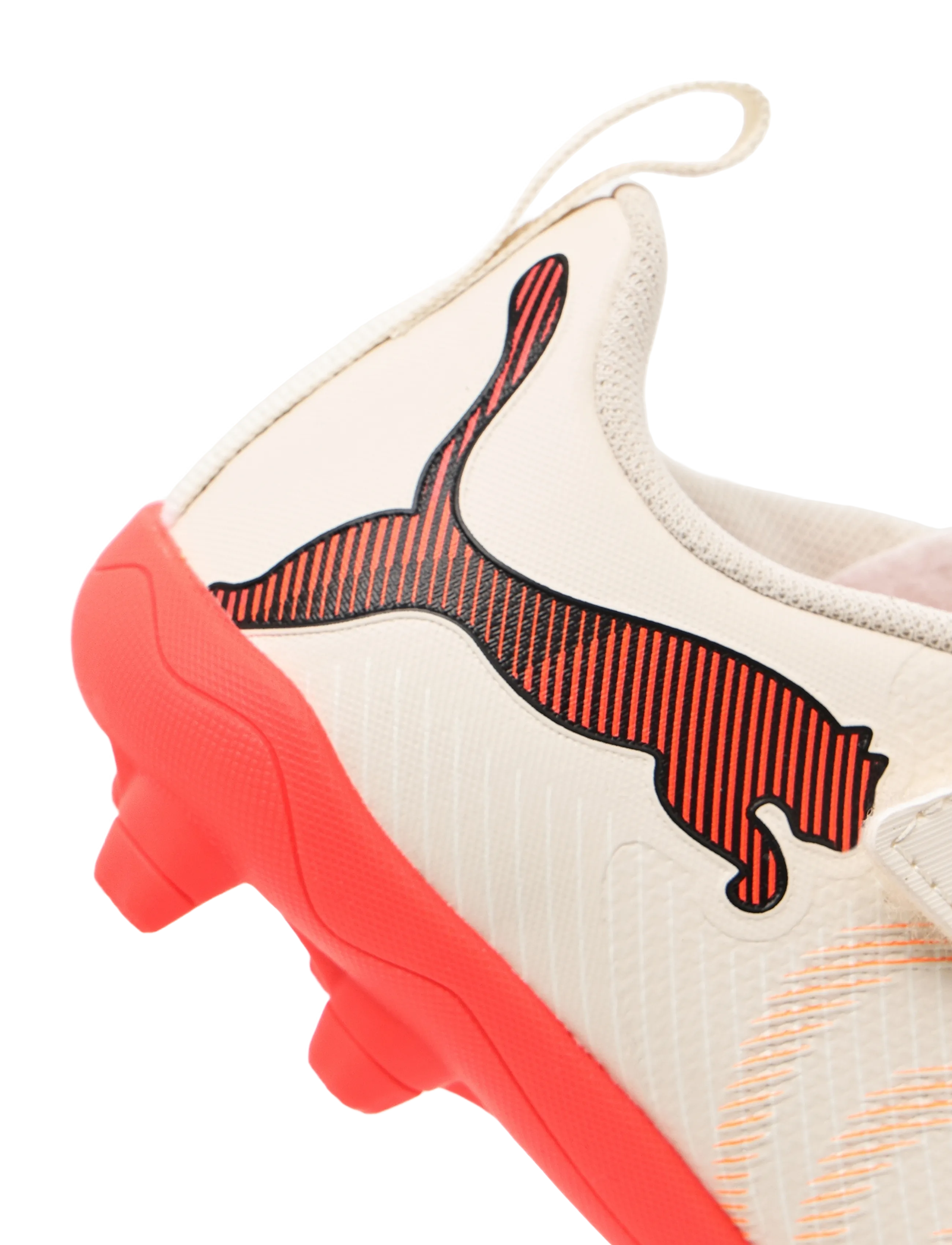 PUMA - FUTURE 9 PLAY V FG/AG RB Jr - sko - sugared almond-puma white-ultra red-puma black - 5