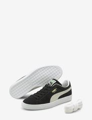 PUMA - Suede Classic XXI - shoes - puma black-puma white - 6