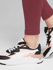 PUMA - X-Ray Speed - sportiska stila apavi ar pazeminātu potītes daļu - frosty pink-puma white-puma black - 5