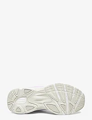 PUMA - Teveris Nitro Metallic Wns - sportiska stila apavi ar pazeminātu potītes daļu - puma white-ash gray - 4