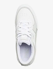 PUMA - Cali Dream Lth Wns - sportiska stila apavi ar pazeminātu potītes daļu - puma white-feather gray - 3