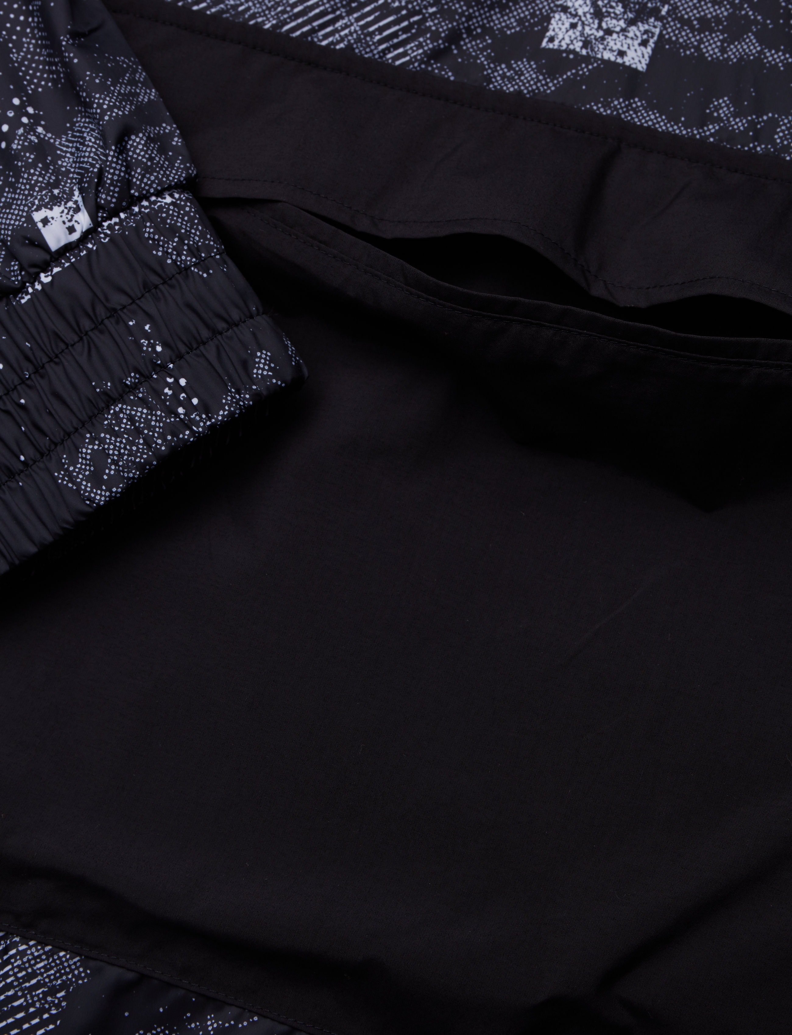 PUMA - Energy Windbreaker - puma black - 4
