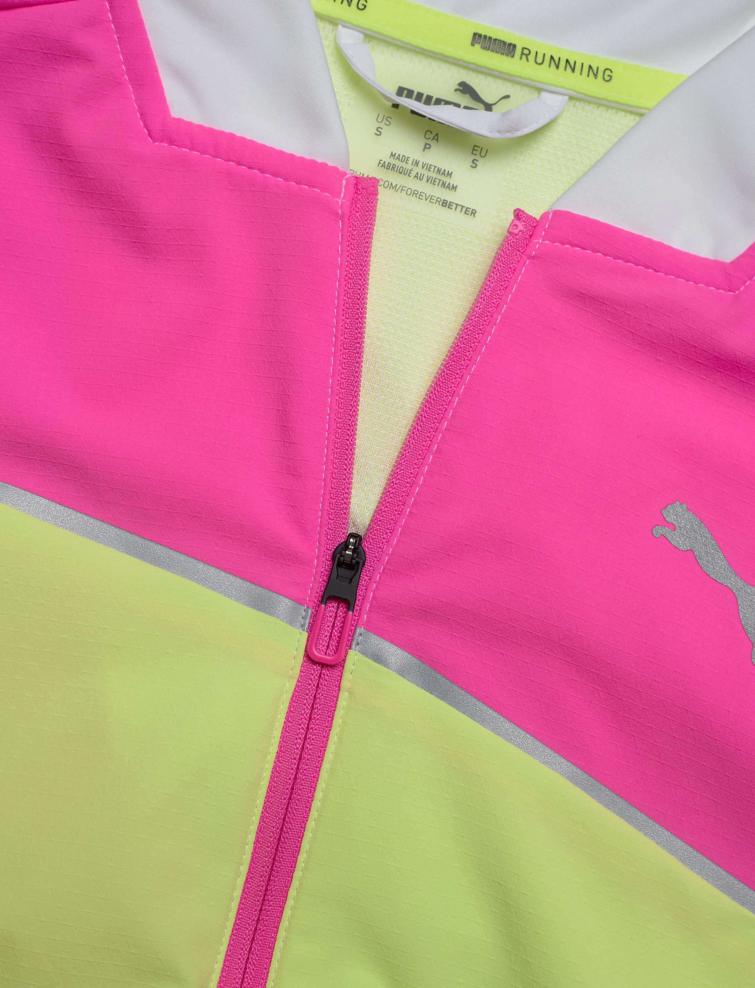 PUMA - Run Lite Woven Ultra Jacket - puma white-luminous pink-fizzy yell - 3