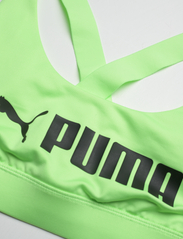 PUMA - Mid Impact Puma Fit Bra - sports bh-er - speed green-puma black - 5