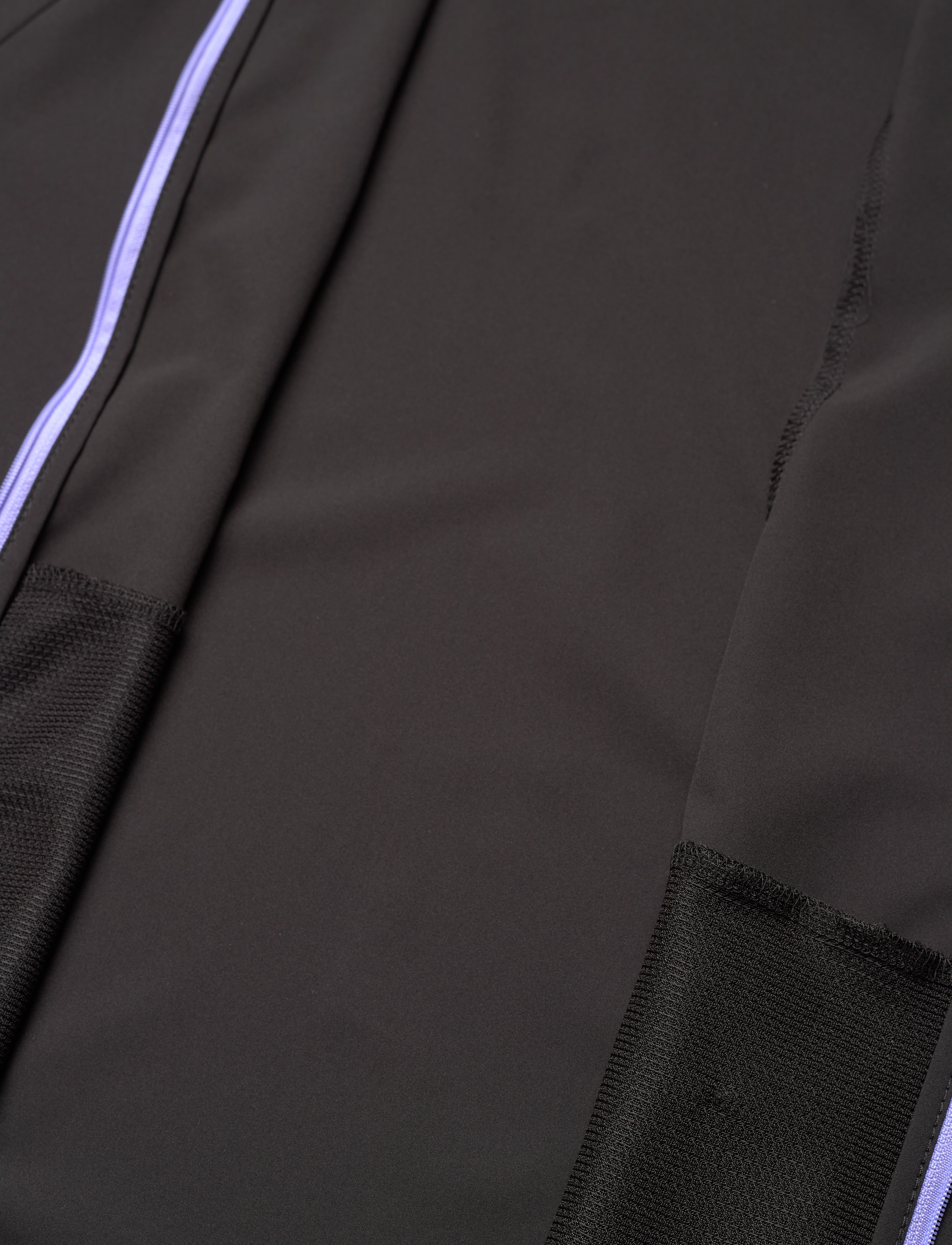 PUMA - RUN ULTRAWEAVE JACKET W - puma black - 4