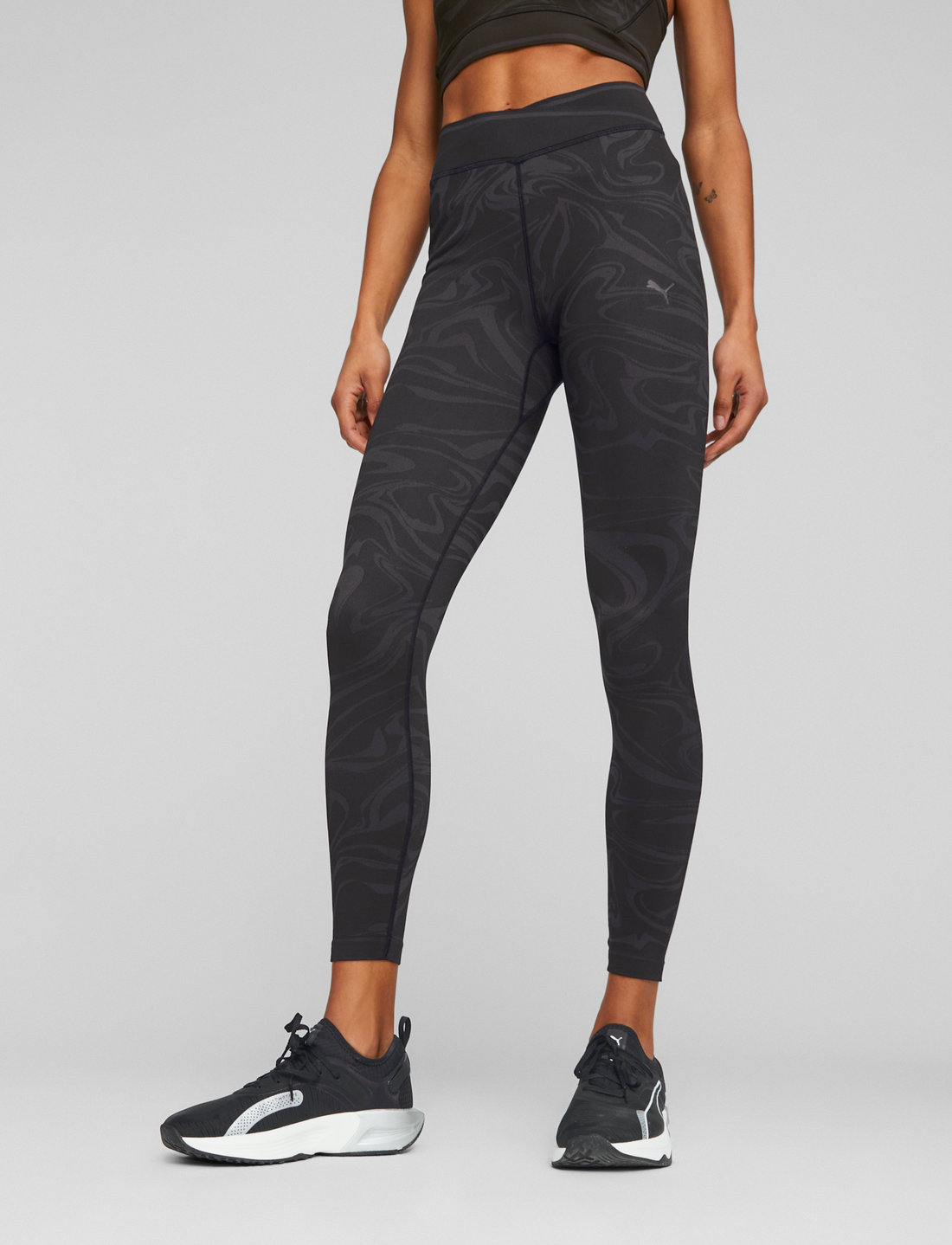Puma lauftights top