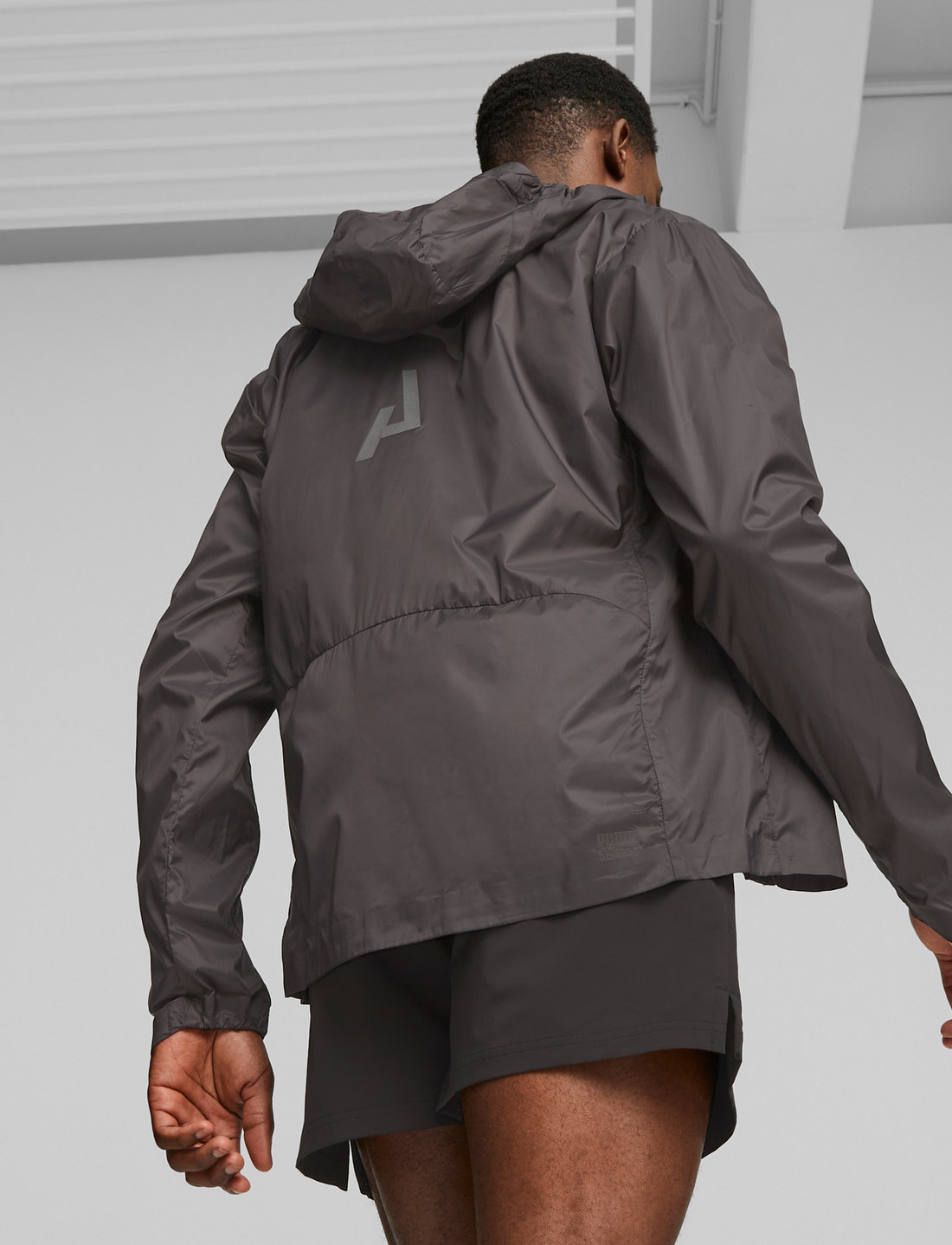 Puma lightweight hooded jacket online